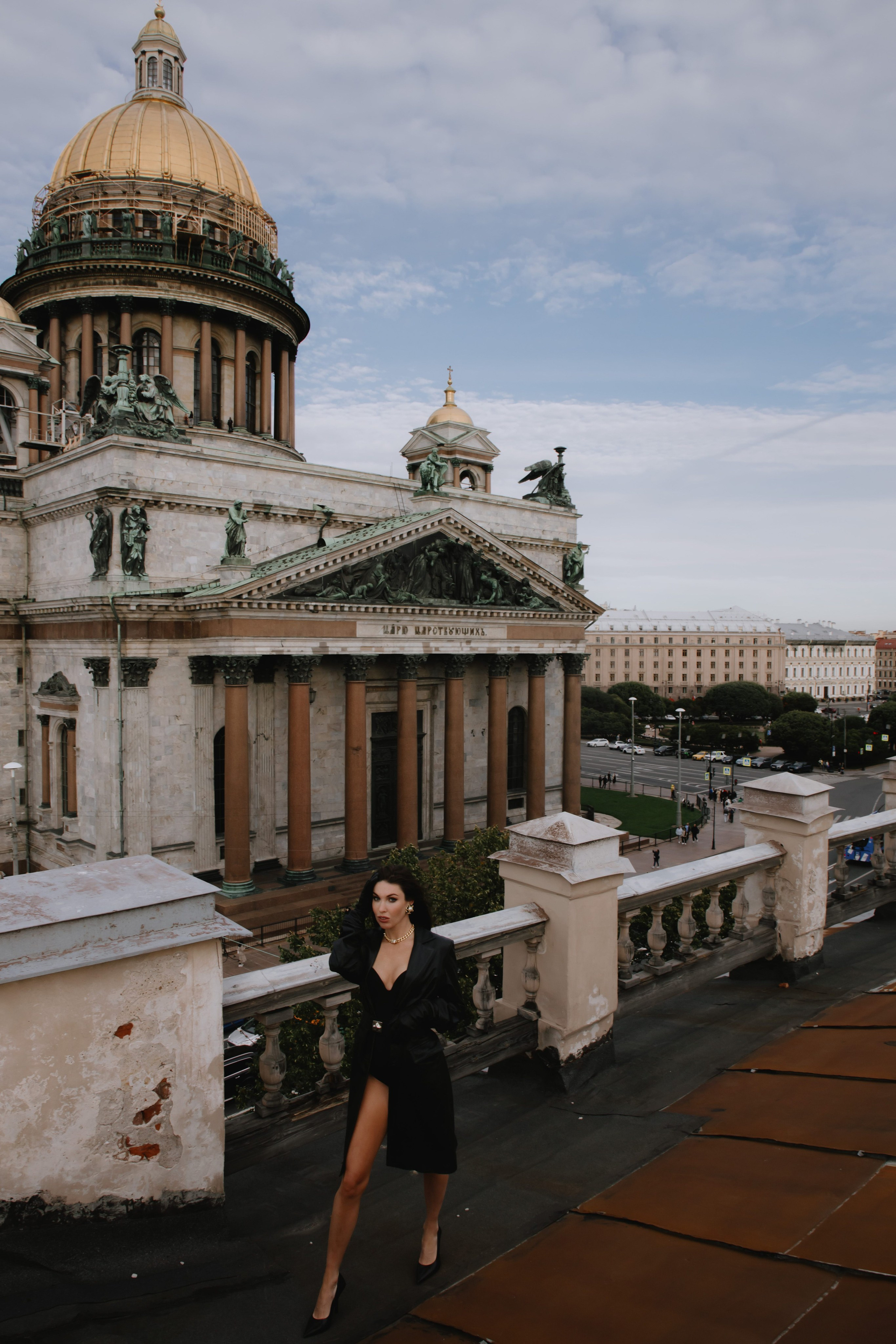 Вероника (съемка на крыше). Фотограф в Москве и Санкт-Петербурге Дарина