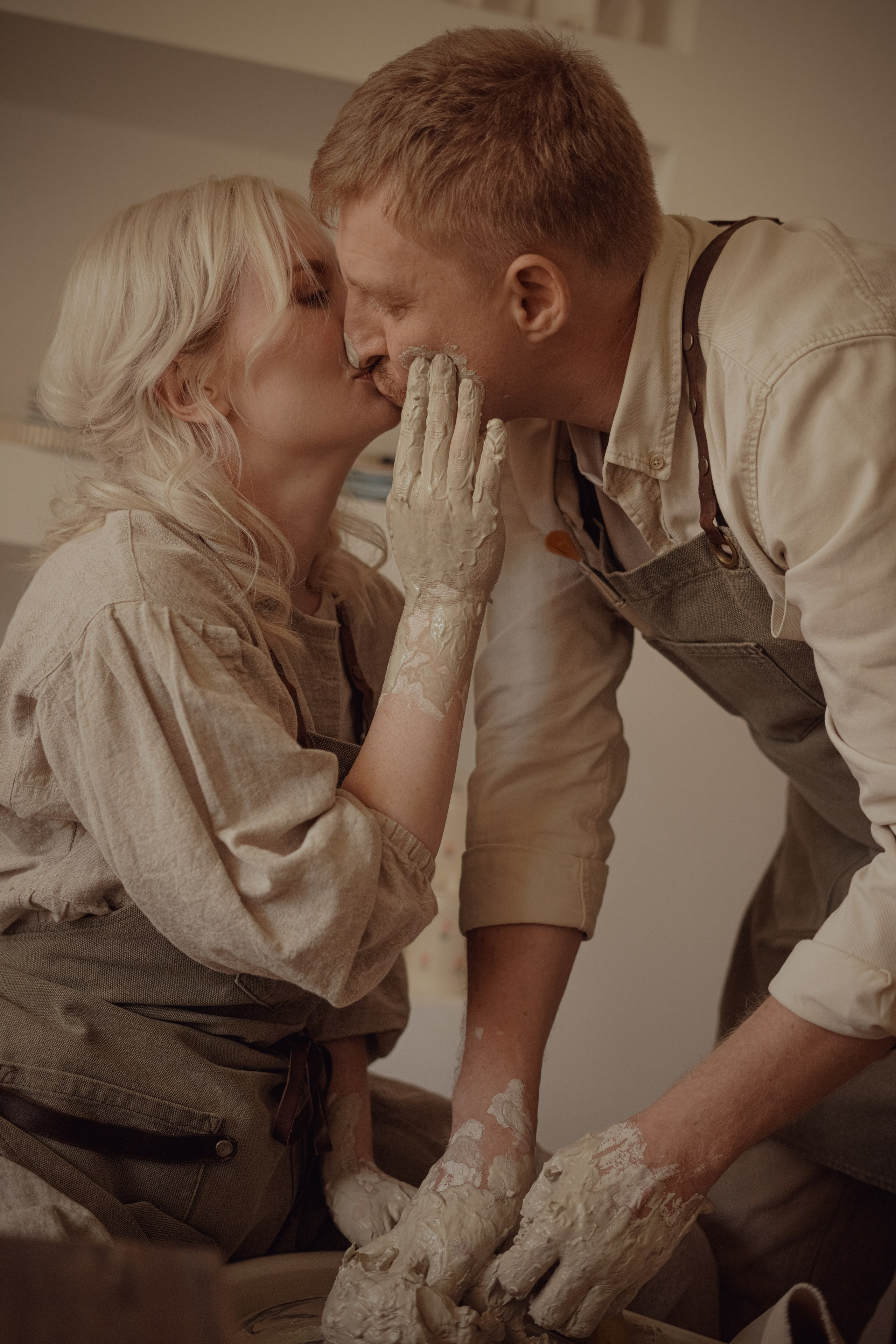История в гончарной мастерской. Свадебный и семейный фотограф Афанасьева Анна в Кисловодске
