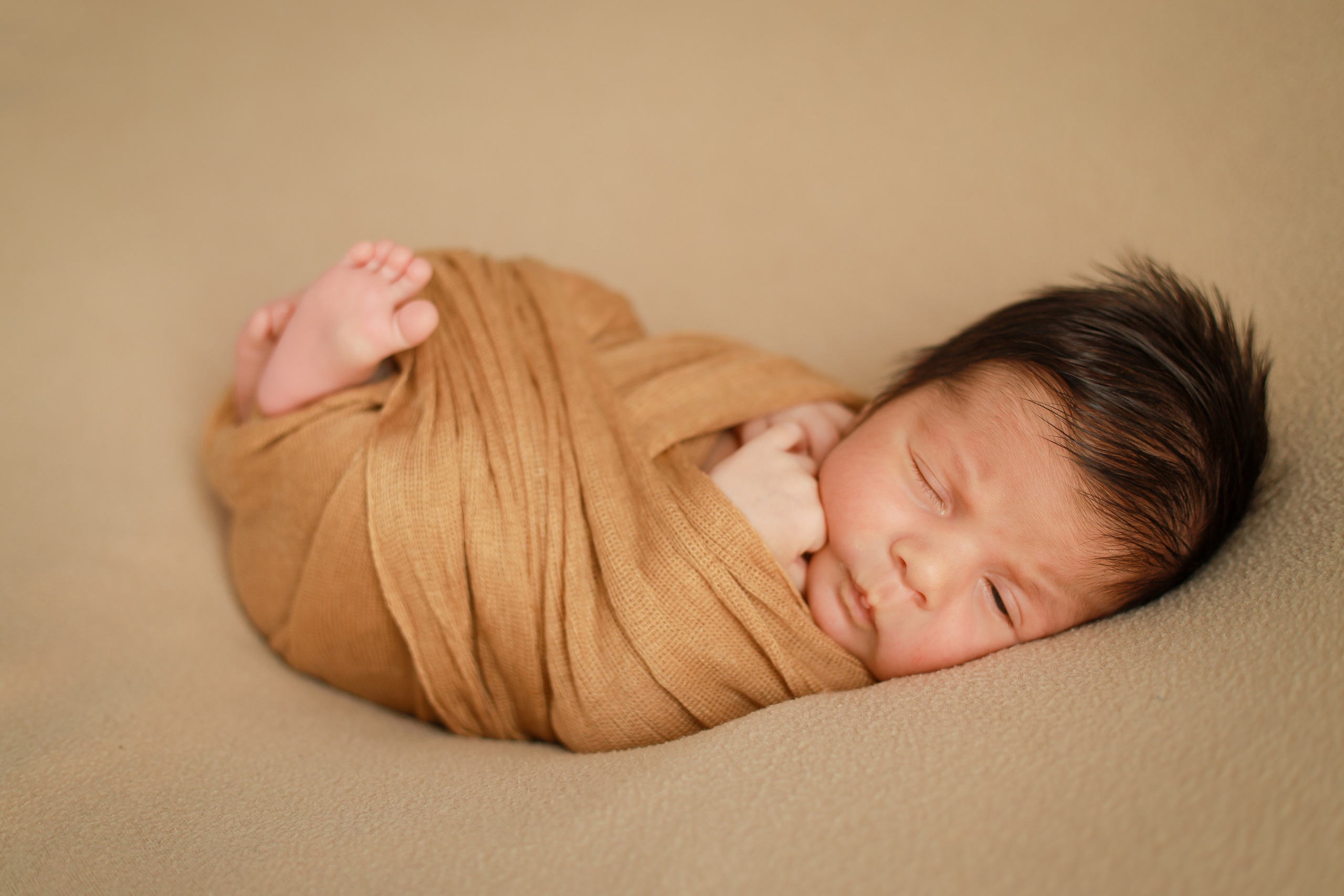 Ньюборн съёмка в студии. Семейный и Детский фотограф в Краснодаре Дарья Насаченко