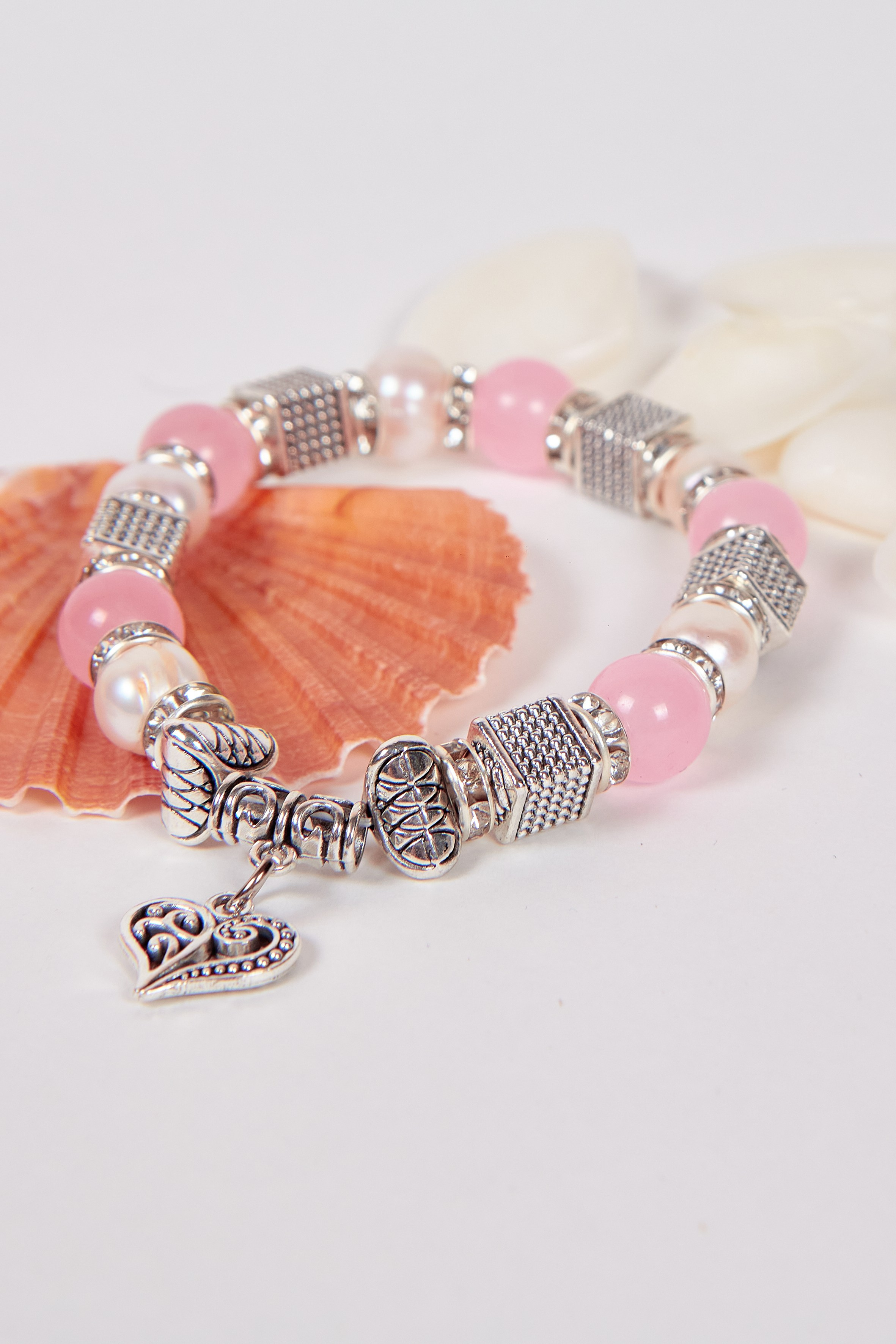 Фотосъёмка для маркетплейсов. Предметный и репортажный фотограф Алексей Кротов