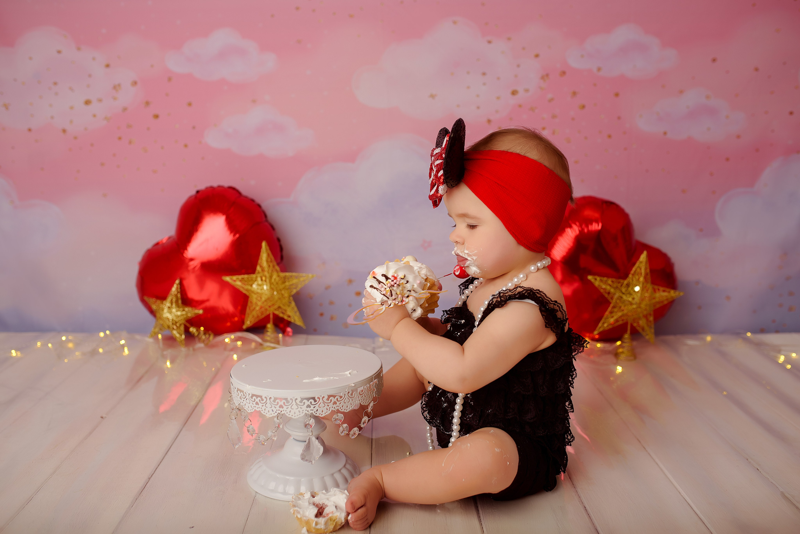 Крушение тортика. Фотограф беременности и новорожденных в Рязани