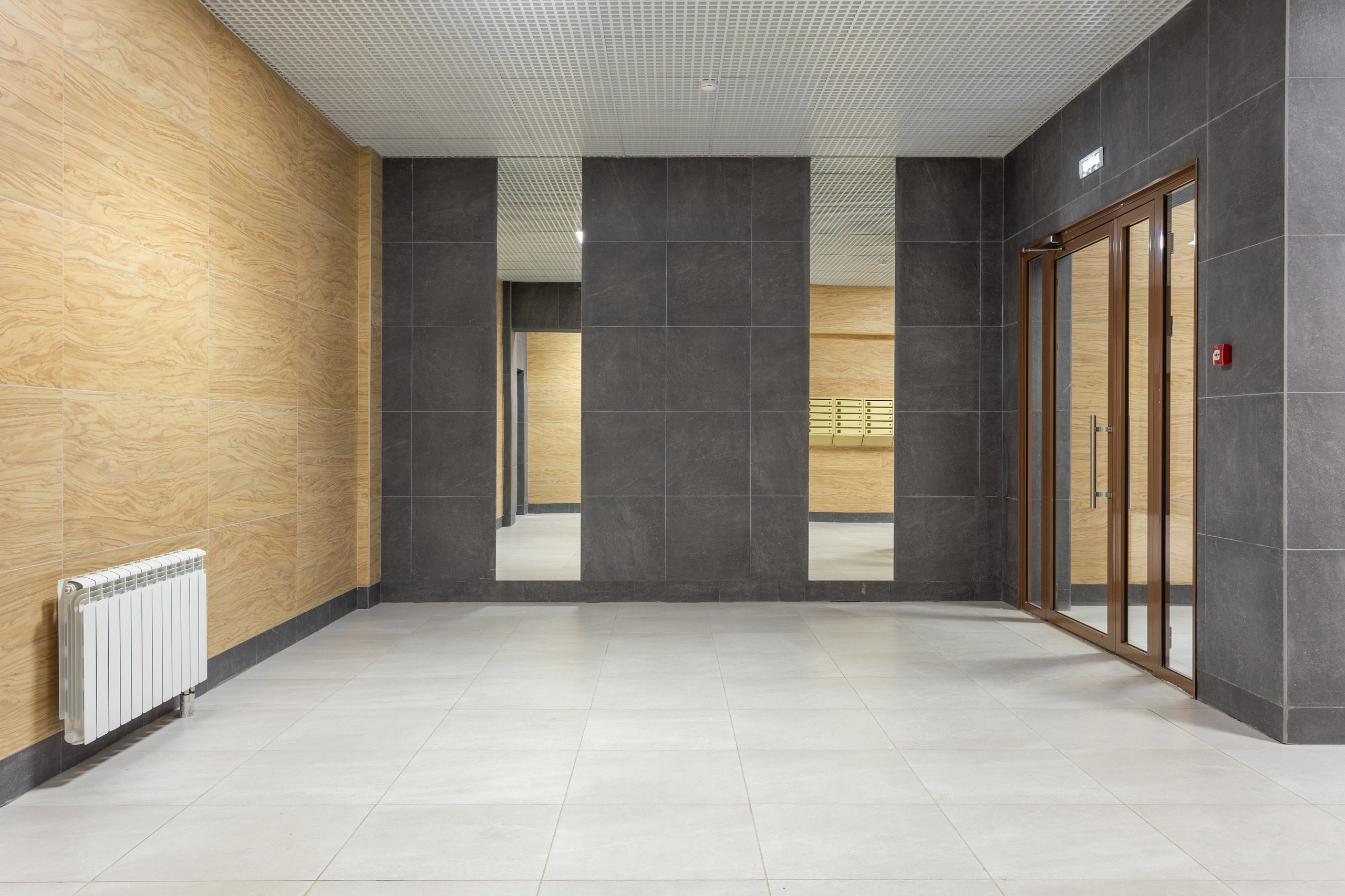 Фотосъемка для посуточной аренды по адресу пер. Светлогорский, д. 12. Интерьерный фотограф и ретушер в Красноярске Денис Антропов