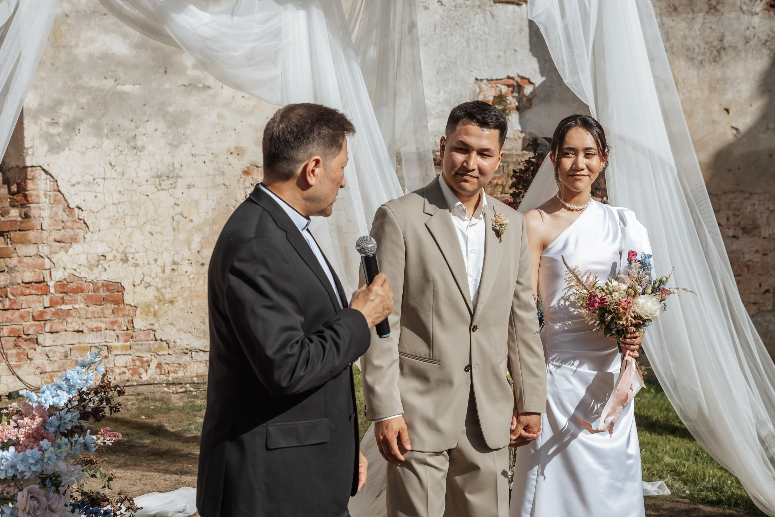 Свадьба в кирхе. Свадебный фотограф  Калининград | Москва|