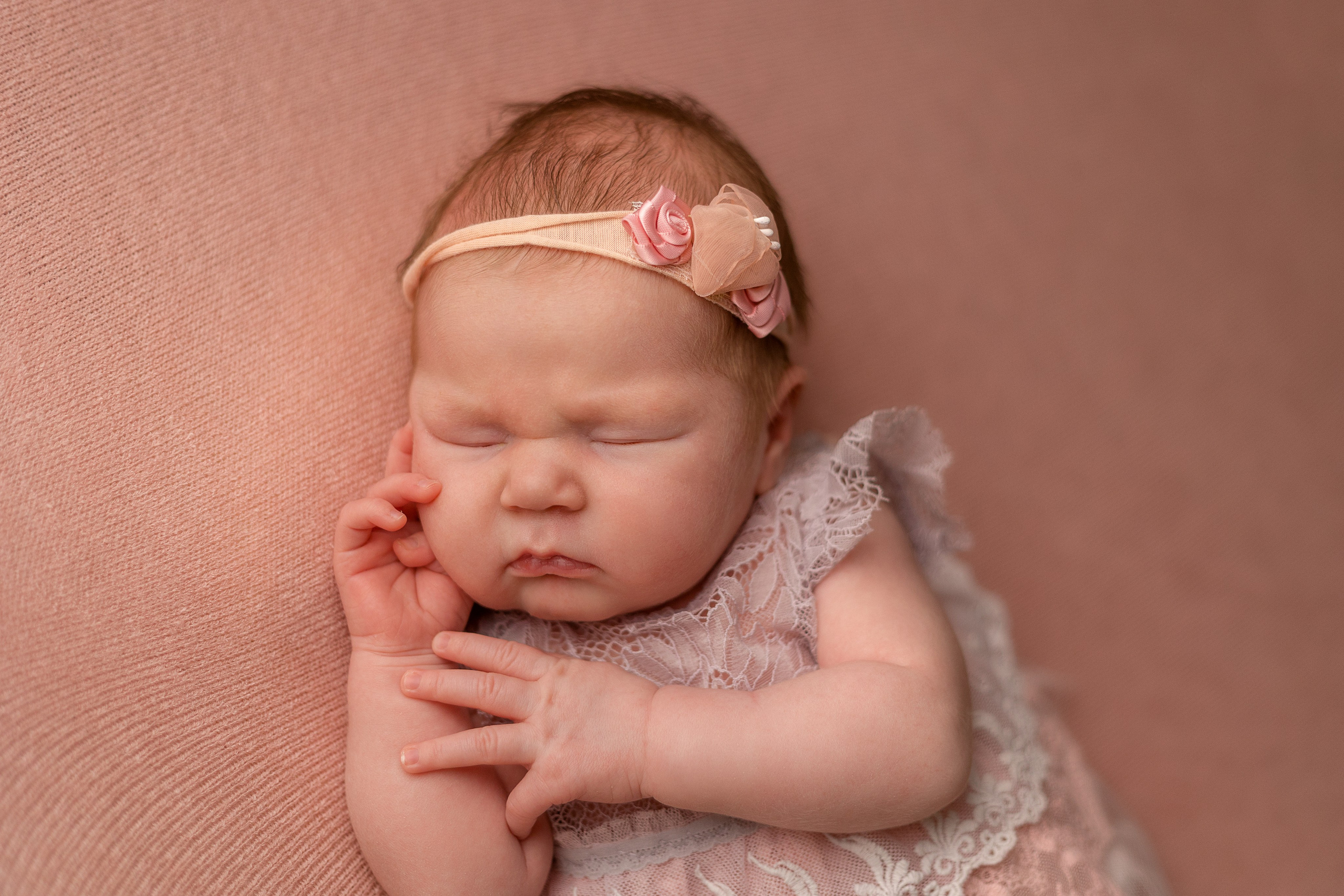 Фотосессия ньюборн в Санкт-Петербурге и Всеволожске