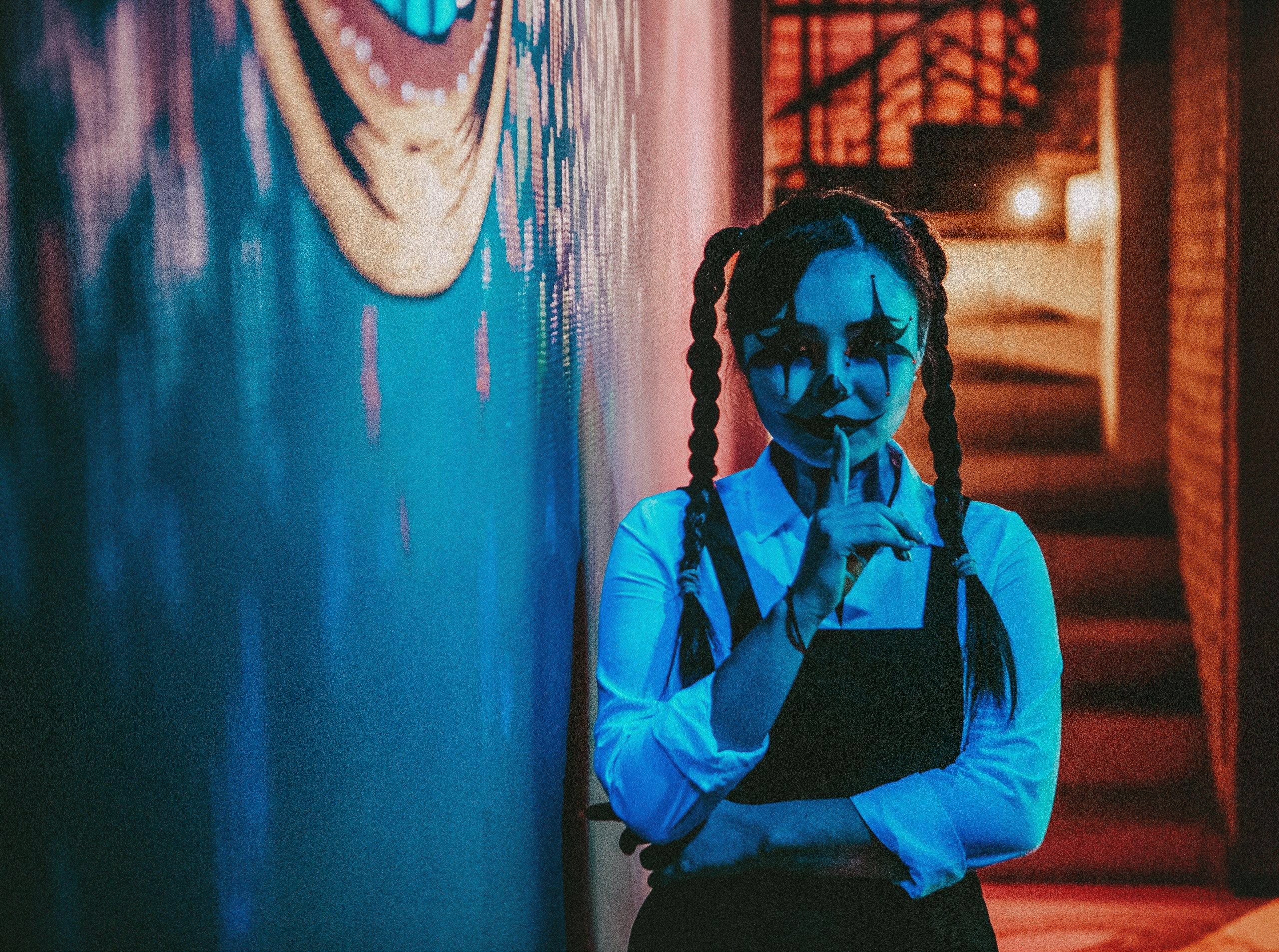 Съёмка в Comics Lounge Bar. Фотограф в городе Самара Александр Гераськин