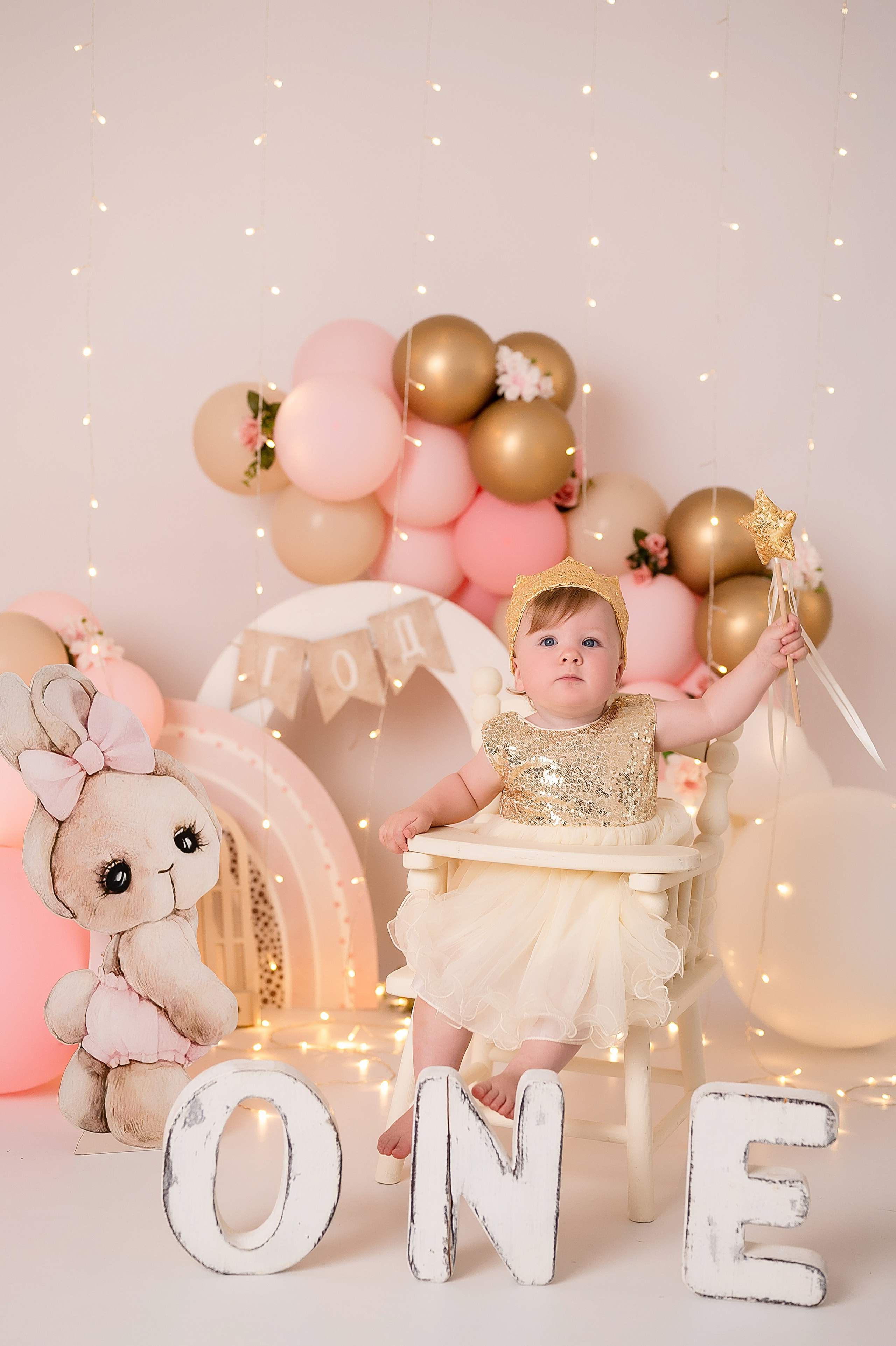 Машеньке Годик. Детский и семейный фотограф в Красноярске. Фотосессии новорожденных малышей до 1 месяца