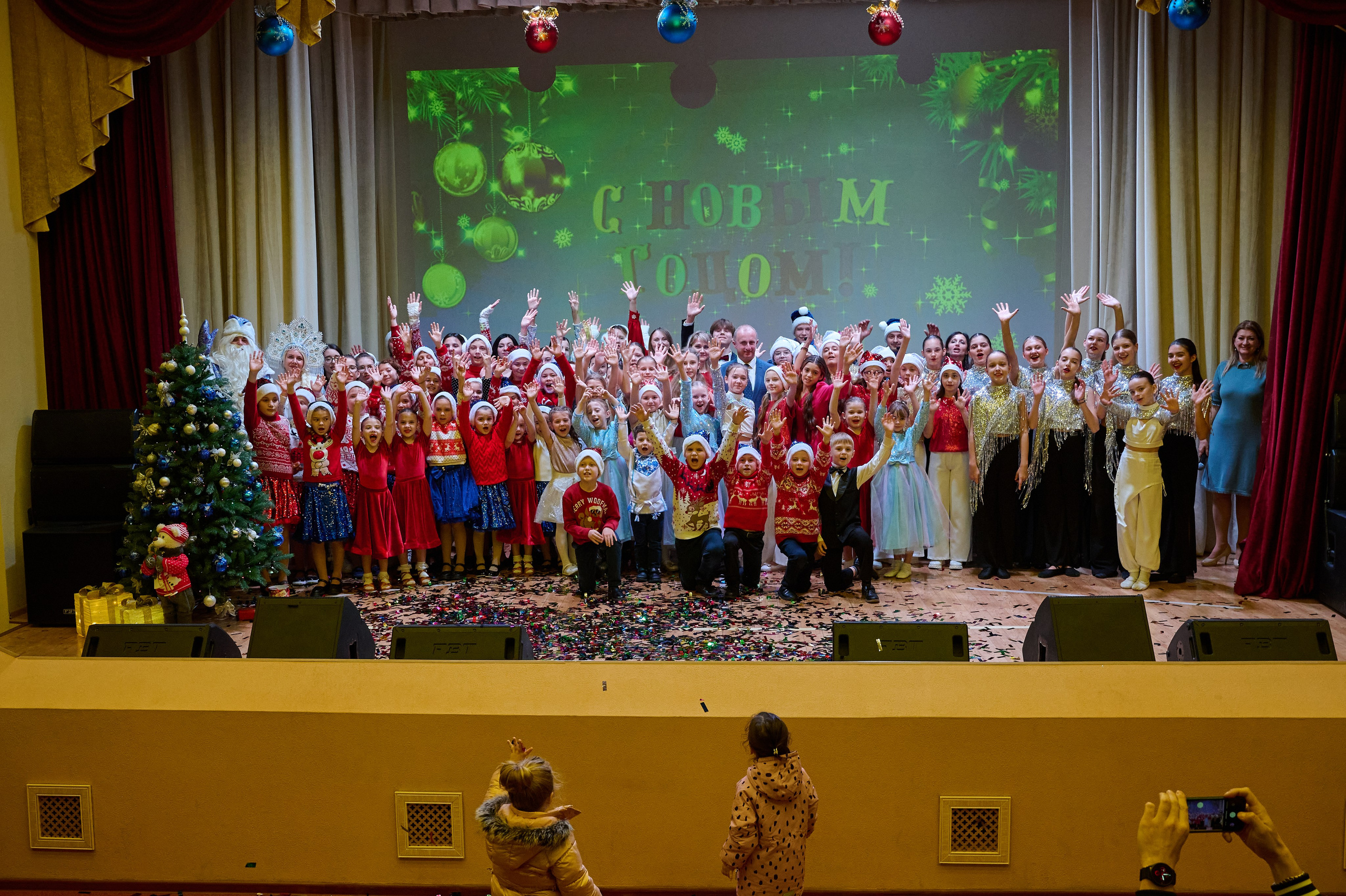 Новогодний концерт. Жизнь курорта Кабардинка в фотографиях