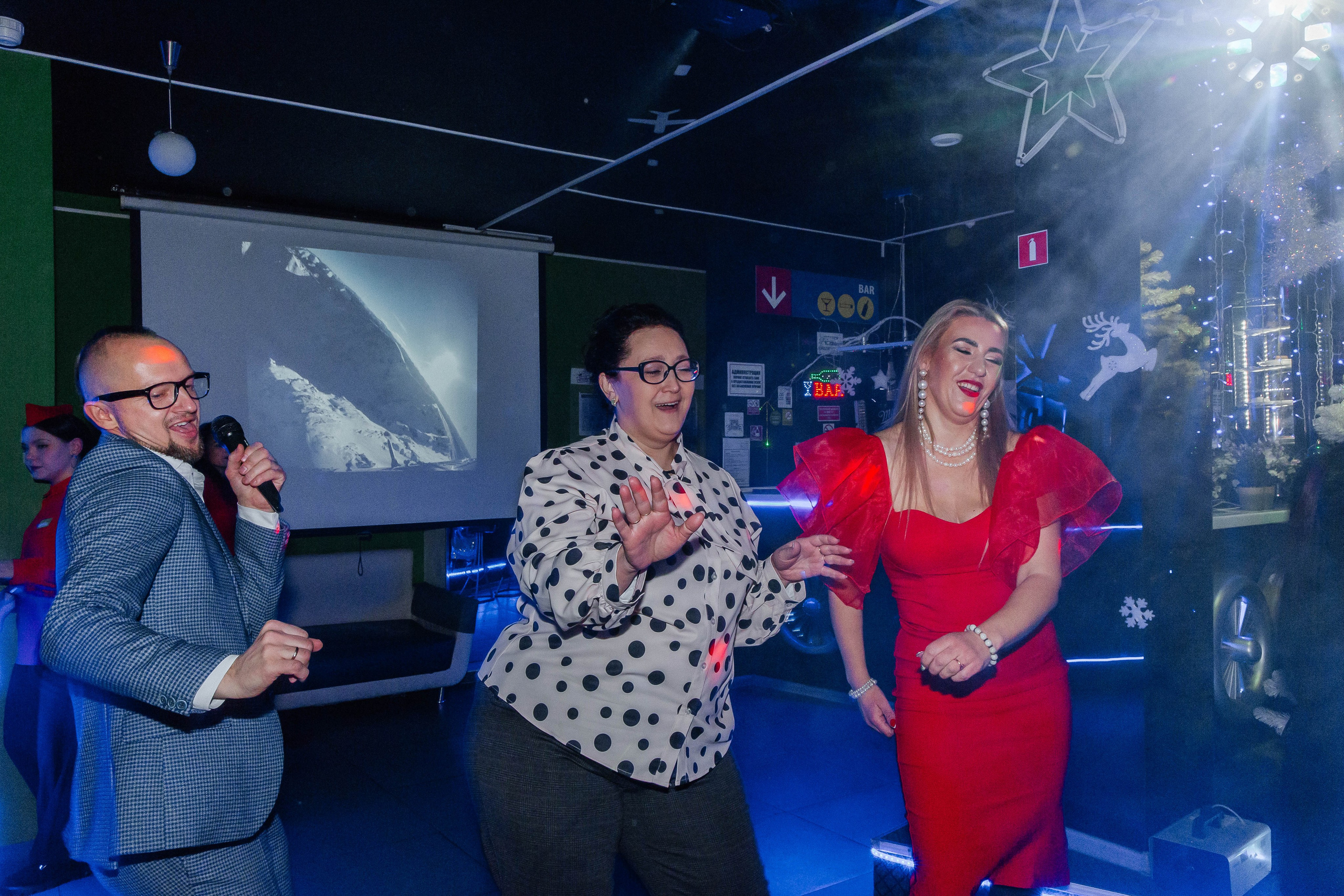 Новогодний корпоратив репортаж. Главная