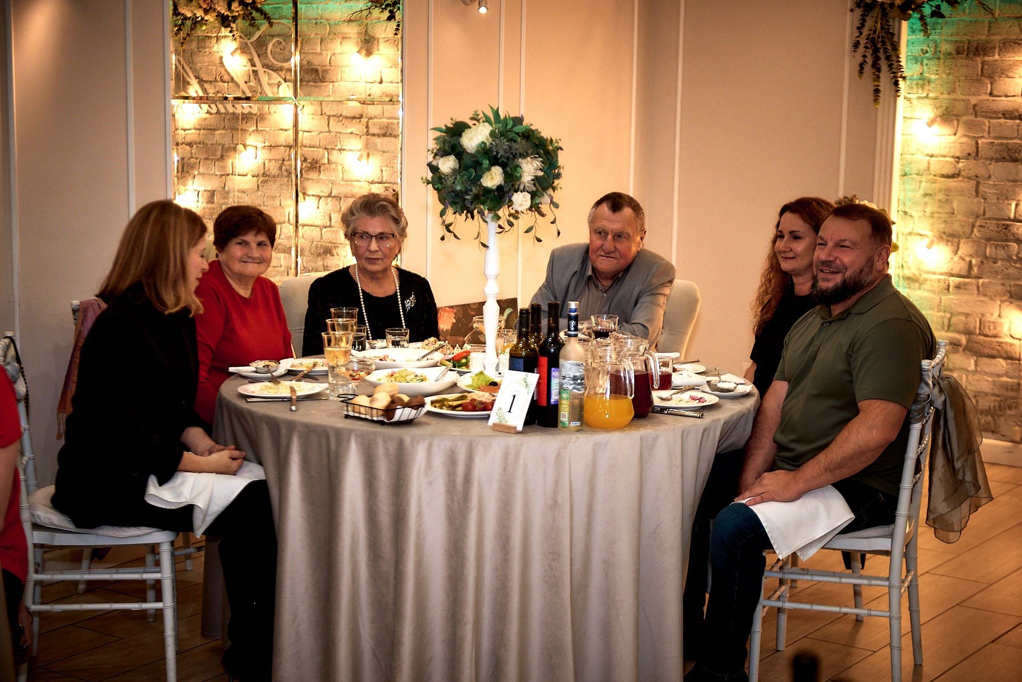 55 лет 💕. Свадебный фотограф, видеограф, рилсмейкер в Санкт-Петербурге и Москве