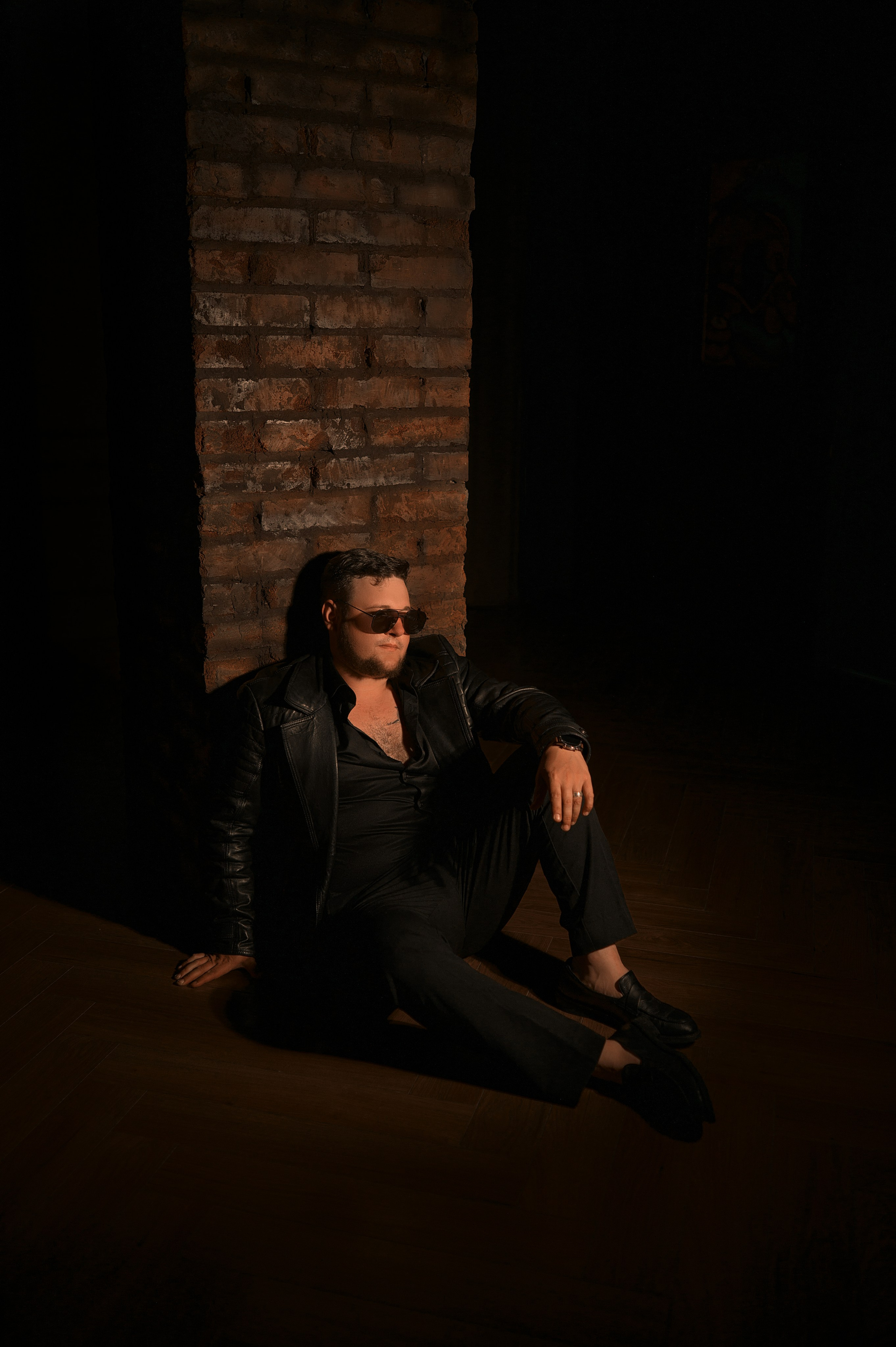 Сергей|Мужской портрет в фотостудии Румс Волгодонск. Фотограф Елизавета Жуйкова | Фотосессии в Волгодонске: портретные, лав стори, семейные