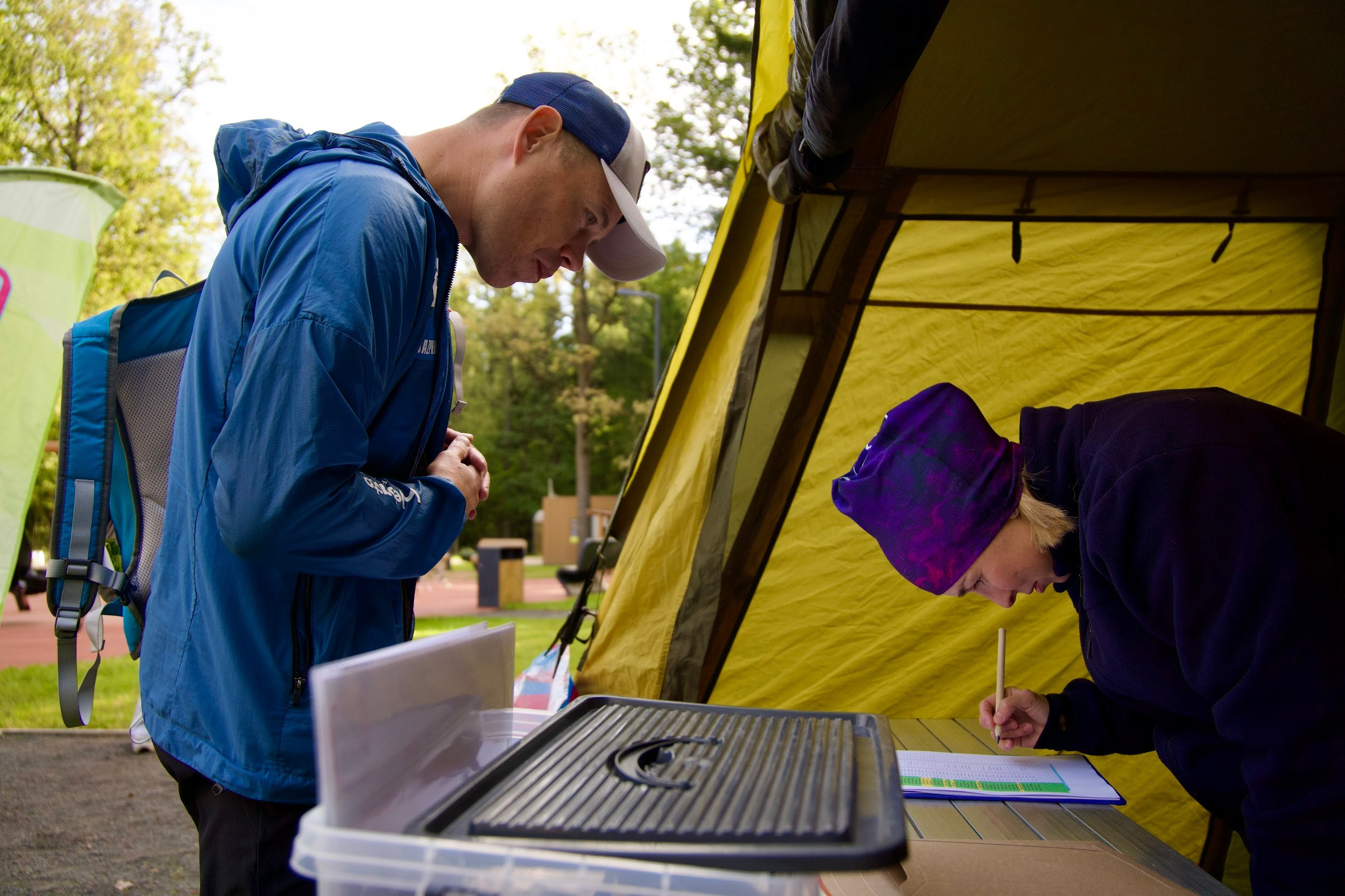 Забег в парке «Дубки». Кафе «БЕЛКА НАШЕПТАЛА». Ну оооочень концептуальное кафе
