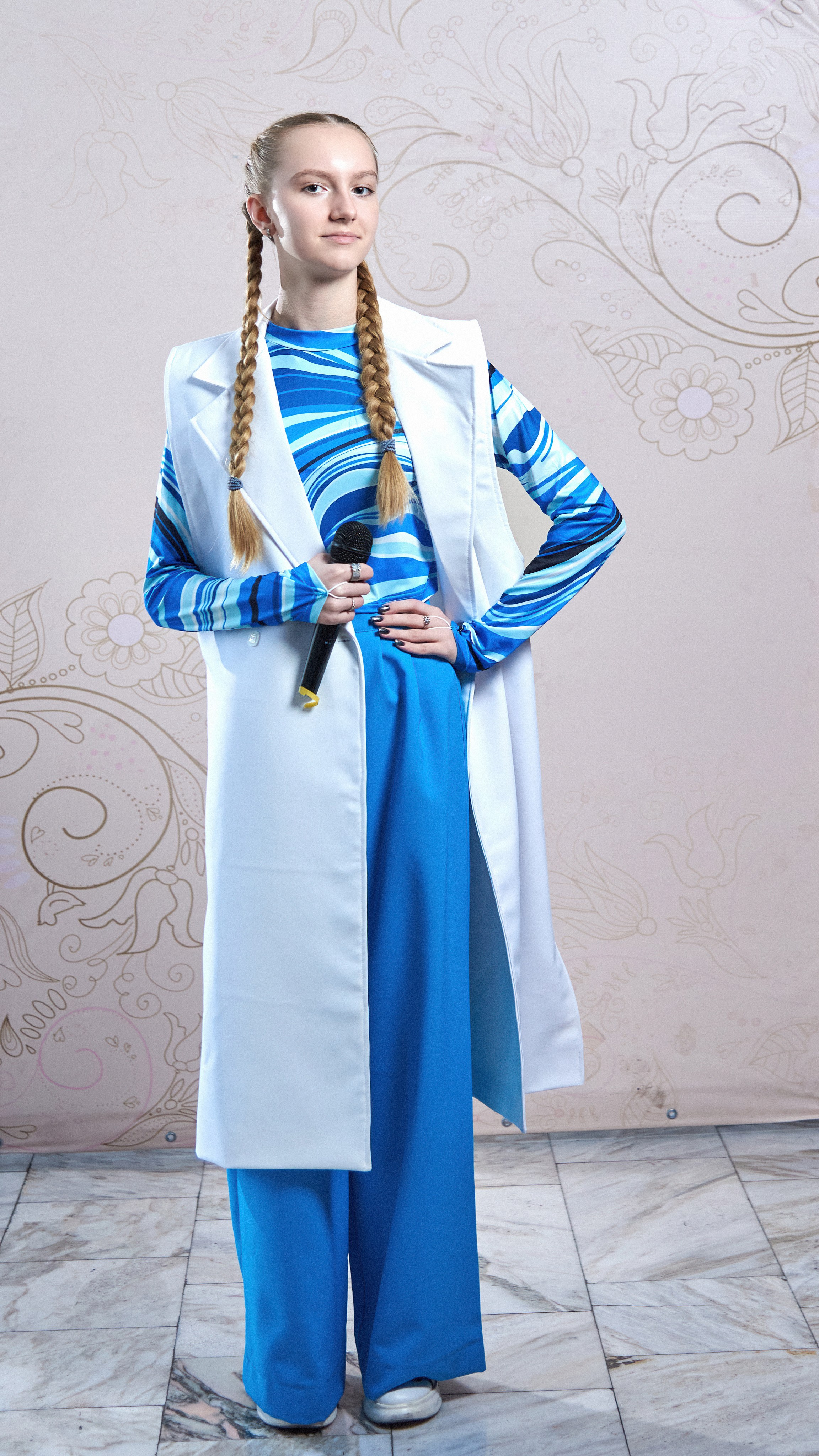 Съёмка учеников для конкурса и стенда. [fXph] Фотограф Масликов Илья. Съёмка мероприятий в Ленинске-Кузнецком