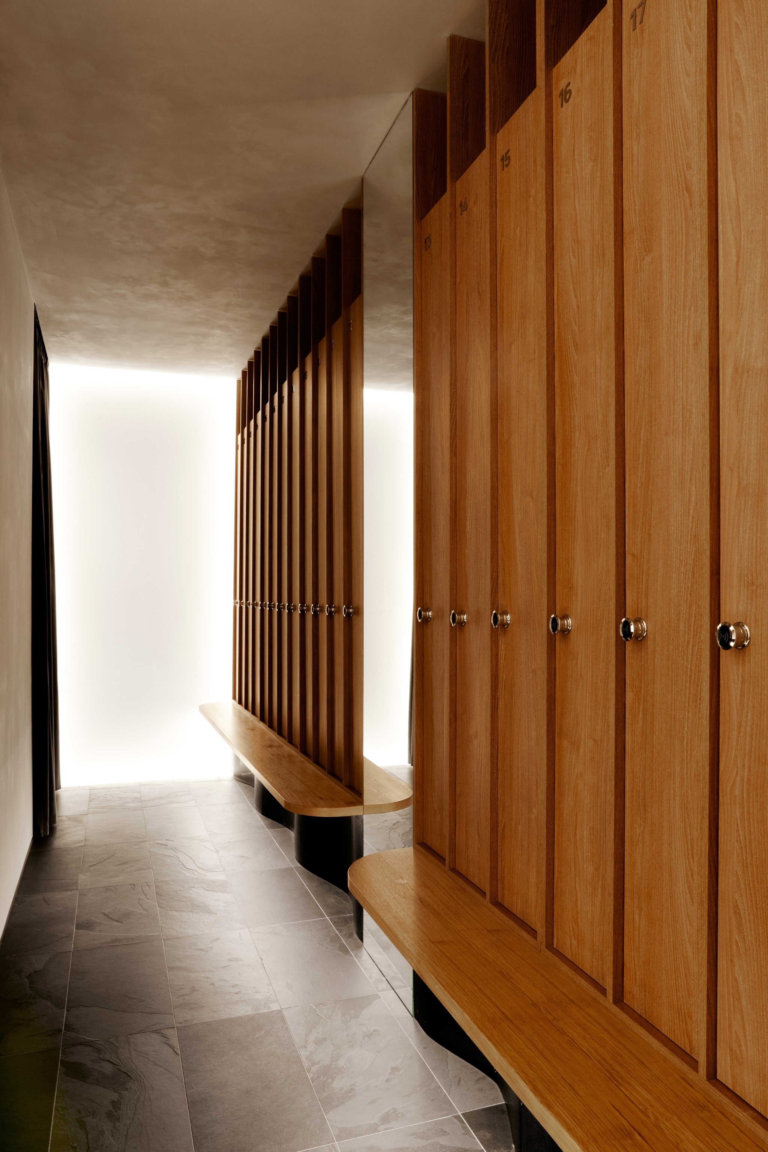 Интерьер йога студии. SHONGIN SERGEI