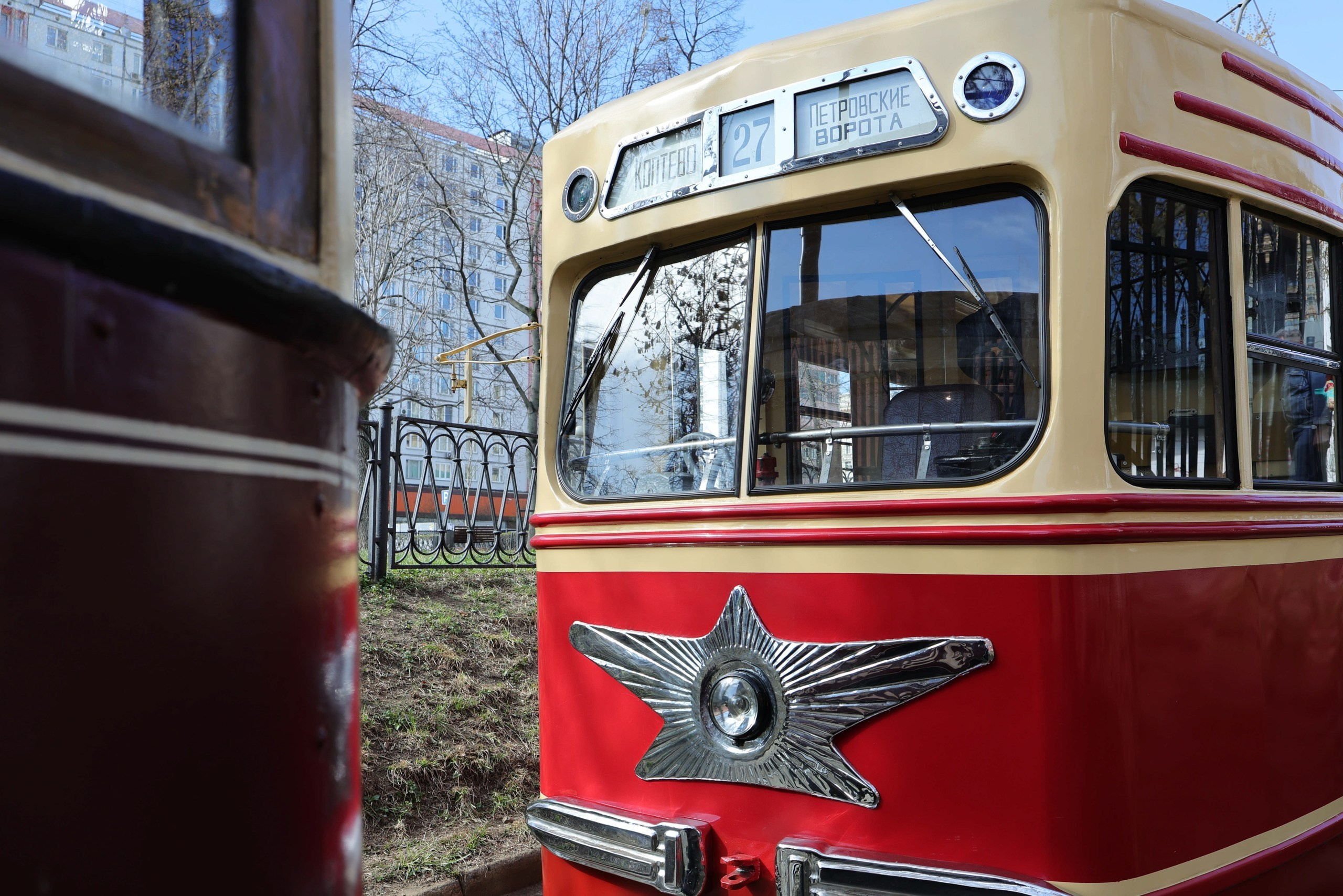 Парад трамваев. Репортажный, архитектурный, театральный и файн-арт фотограф Лена Мельникова в Москве
