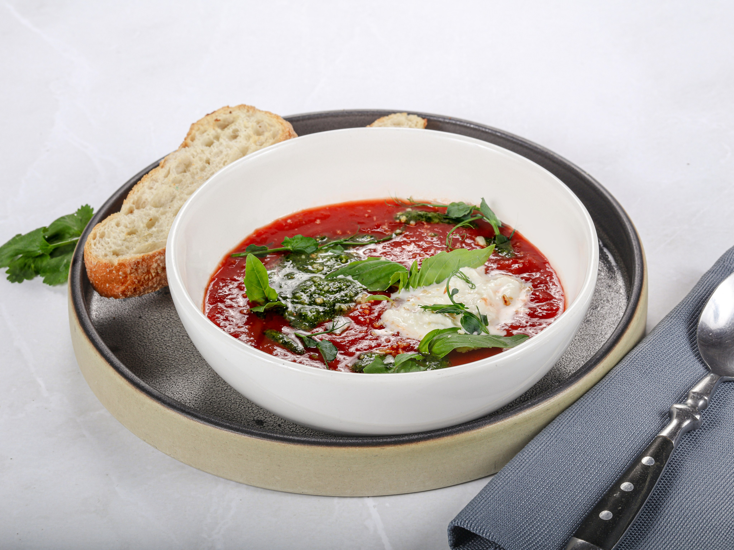 Фотосъемка блюд европейской кухни. Заказ по тел.: +7 (906) 006-90-22. Фуд-фотограф Андрей Старостин — съемка еды в Москве. 9000 руб. в час