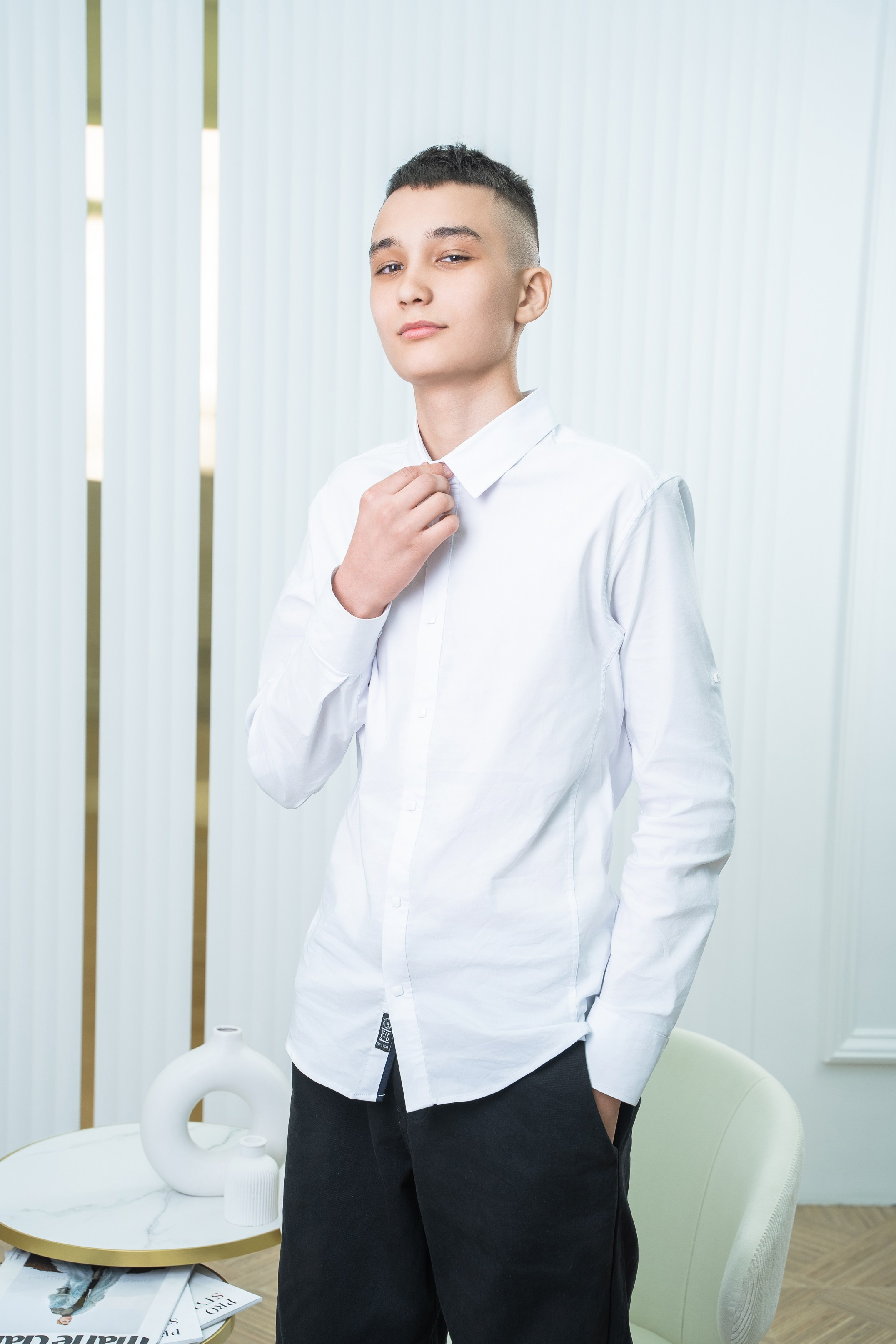 Выпускная фотосессия в фотостудии. Выпускные альбомы Нижнекамск Набережные Челны Фотостудия Небо