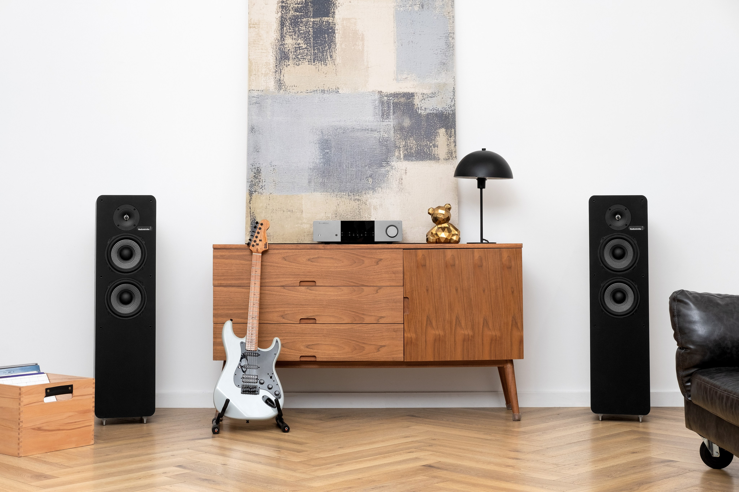 Аудиосистемы и музыкальные колонки. Сайт предметного фотографа Белоусовой Анны