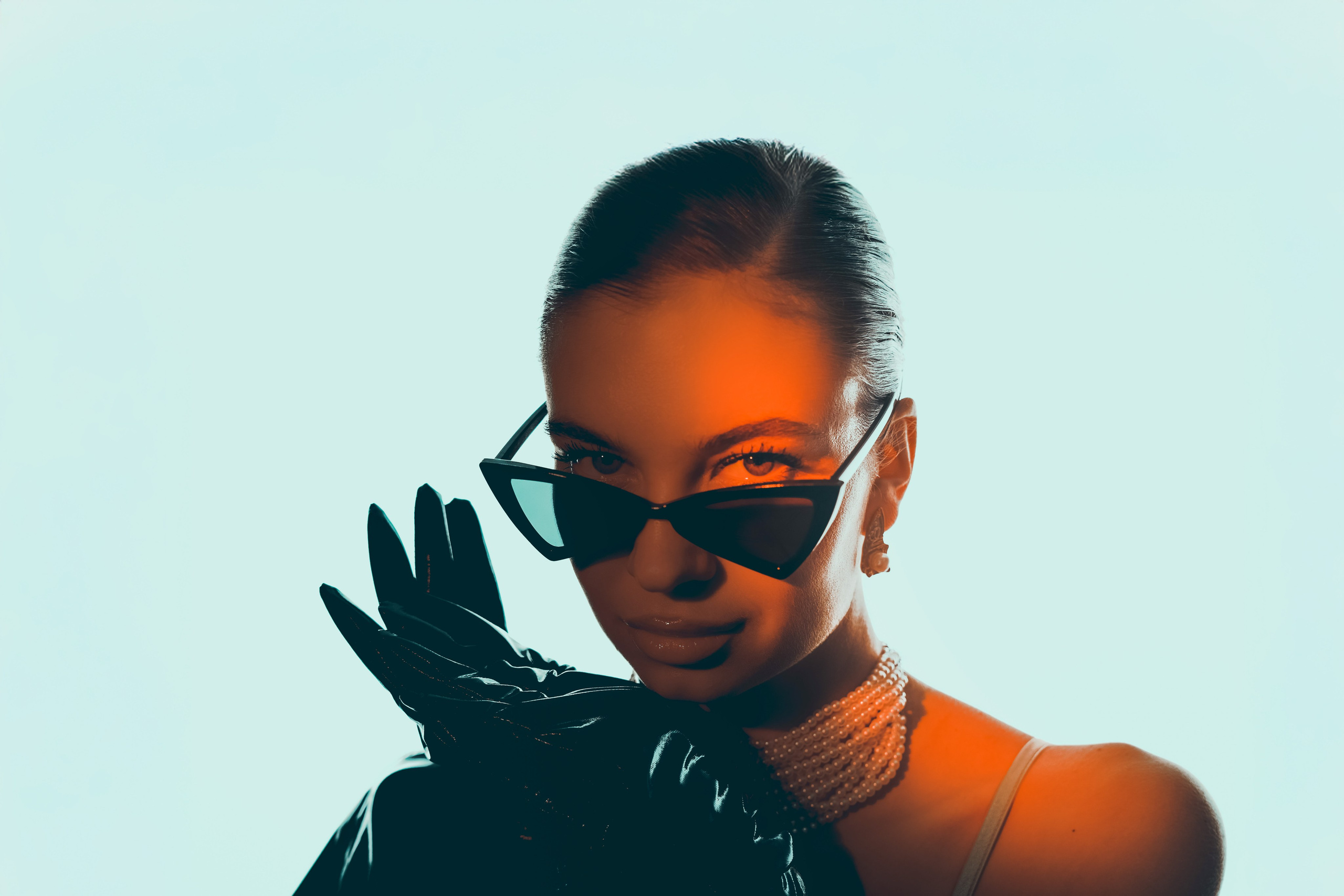 Съёмка с жестким светом. Портретный фотограф в Санкт-Петербурге Дария Сыч