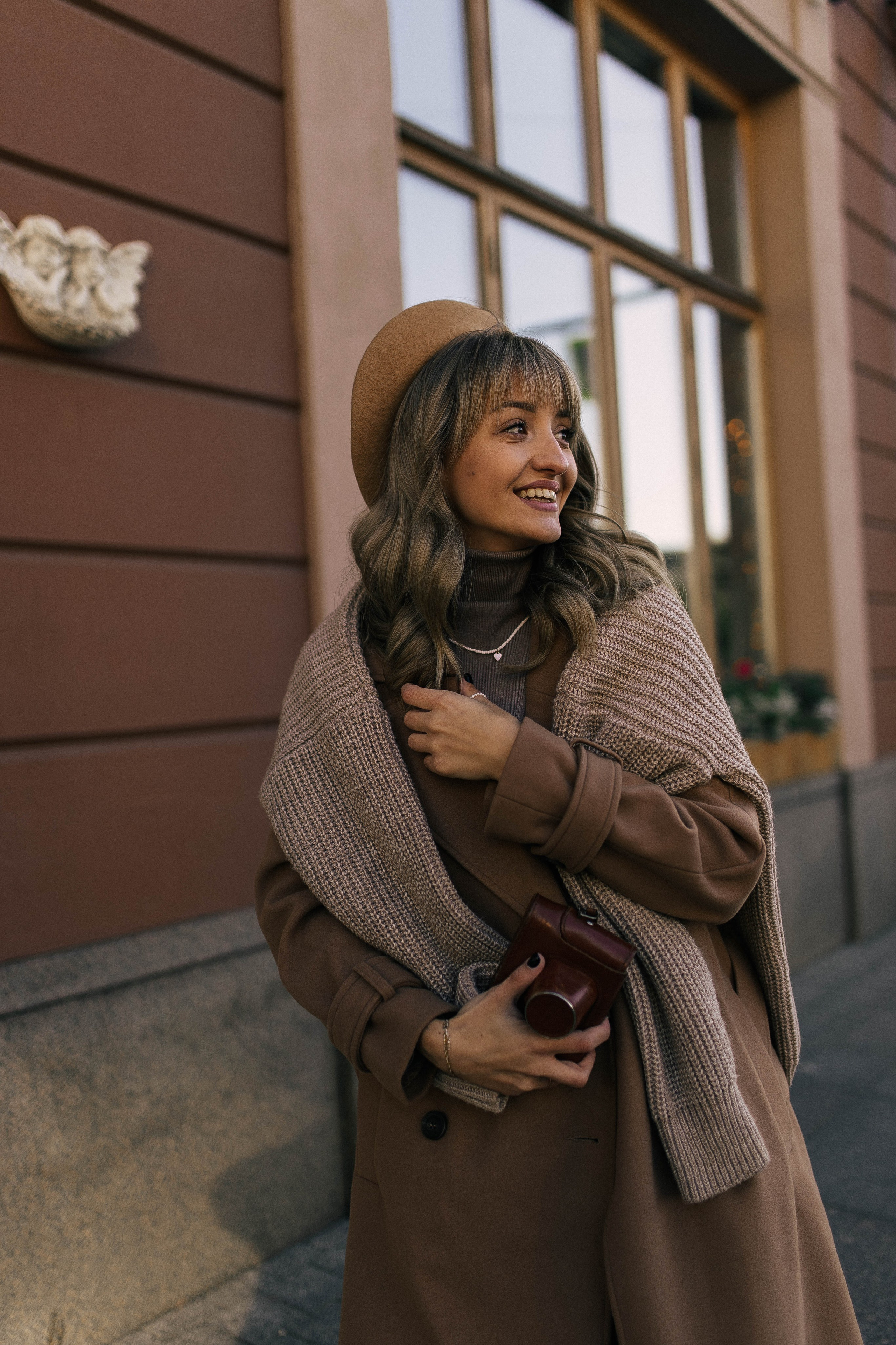 Оленька Гладченко. Главная