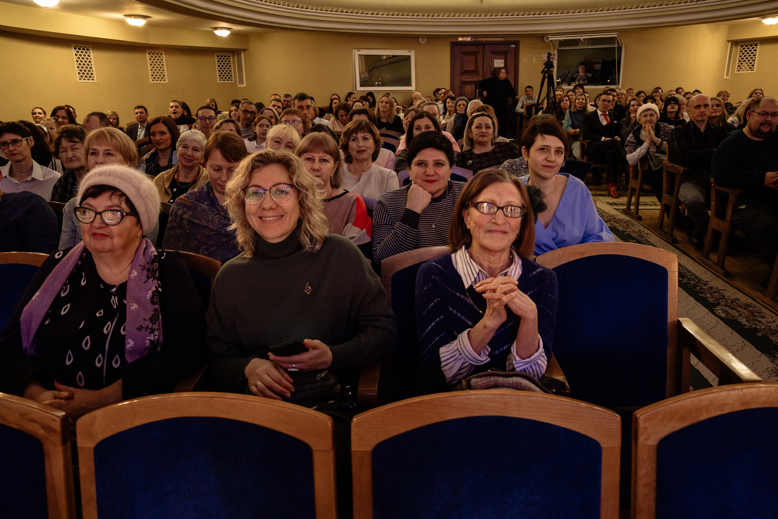 Сибирские узоры ДК Ефремова. Фотограф Юлия Мальцева