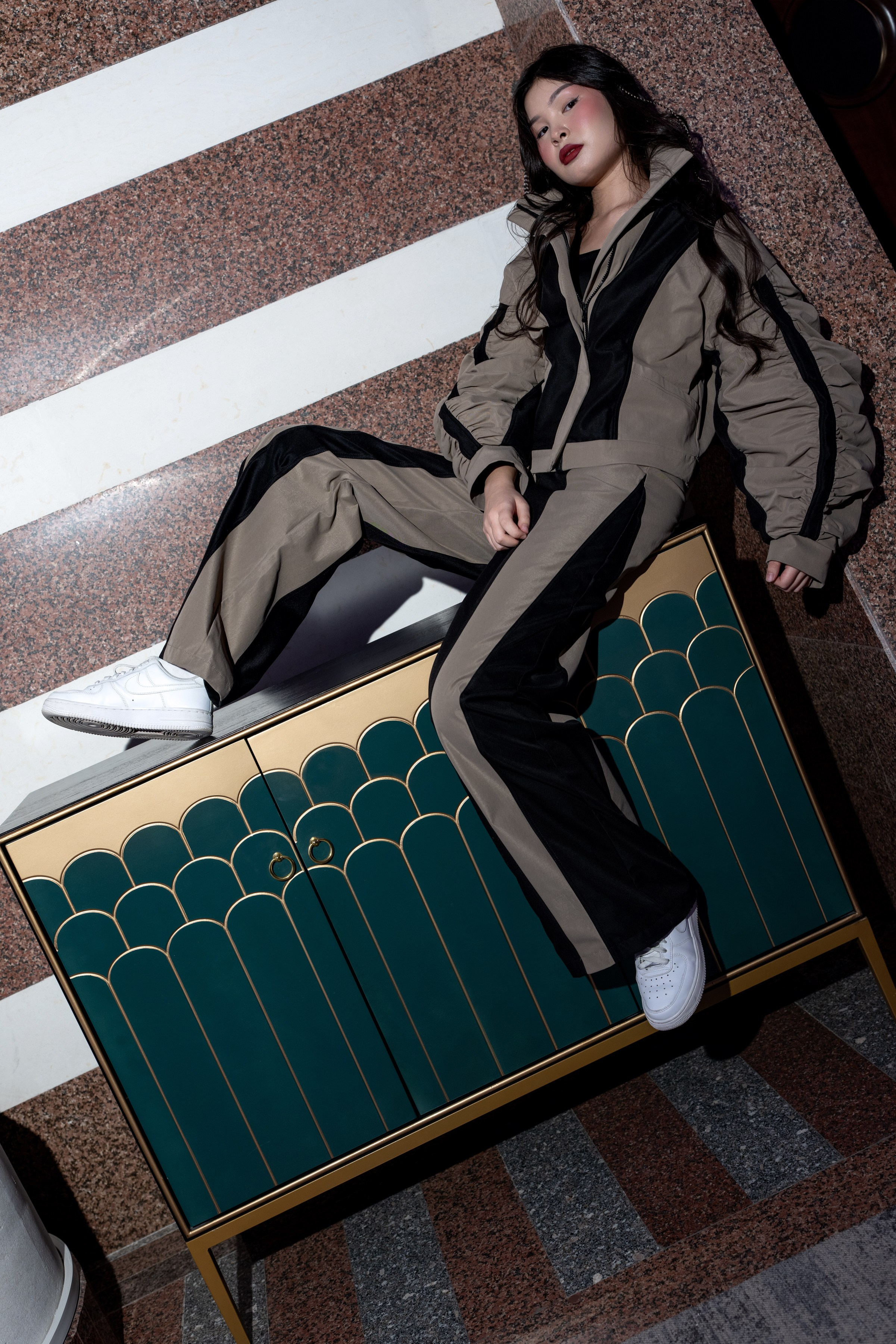 Backstage. Сайт Алматинского НЮ АРТ, будуар и фэшн фотографа Дениса Карпенко