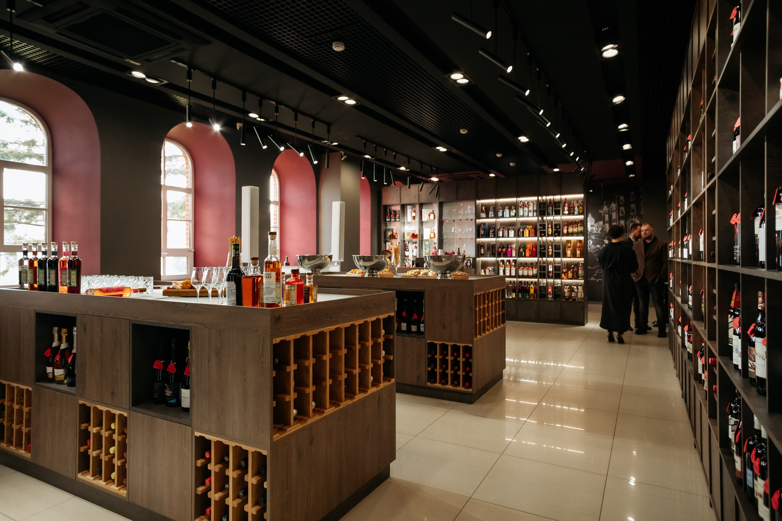 BY SIMPLE ВИНОТЕКА — ОТКРЫТИЕ. СВОИ. ФОТООТЧЕТЫ-СОБЫТИЯ-МЕСТА