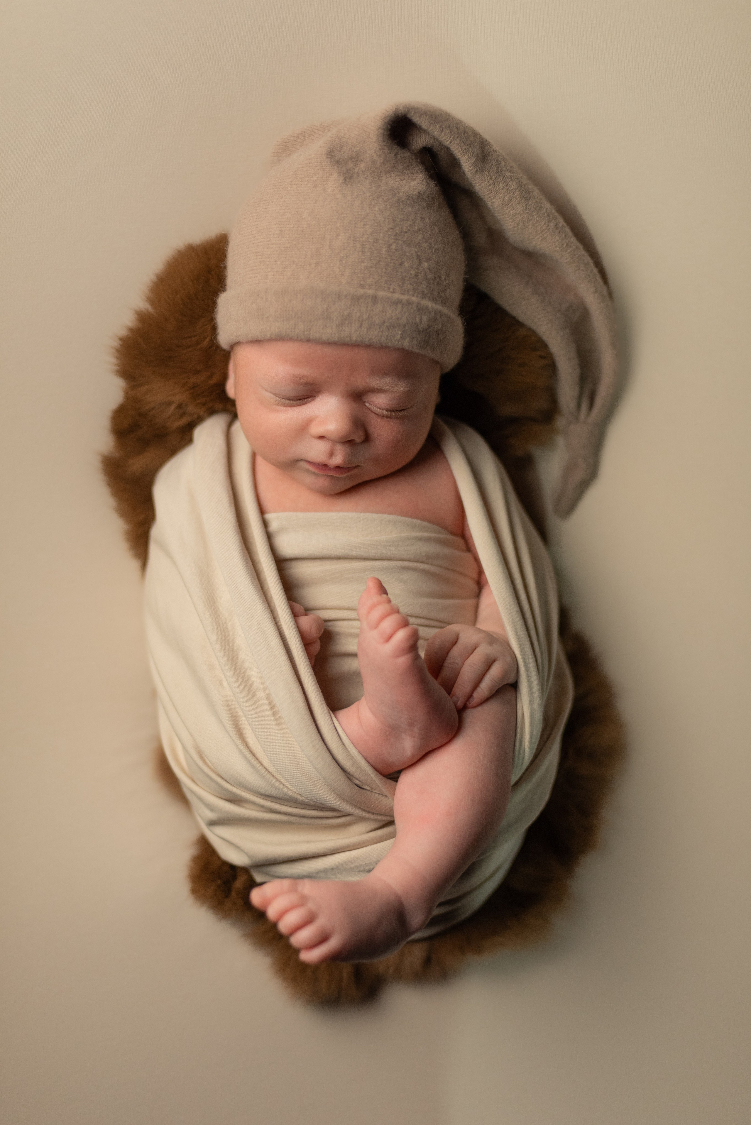 Фотосессия новорожденного. Профессиональный фотограф новорожденных Тверь