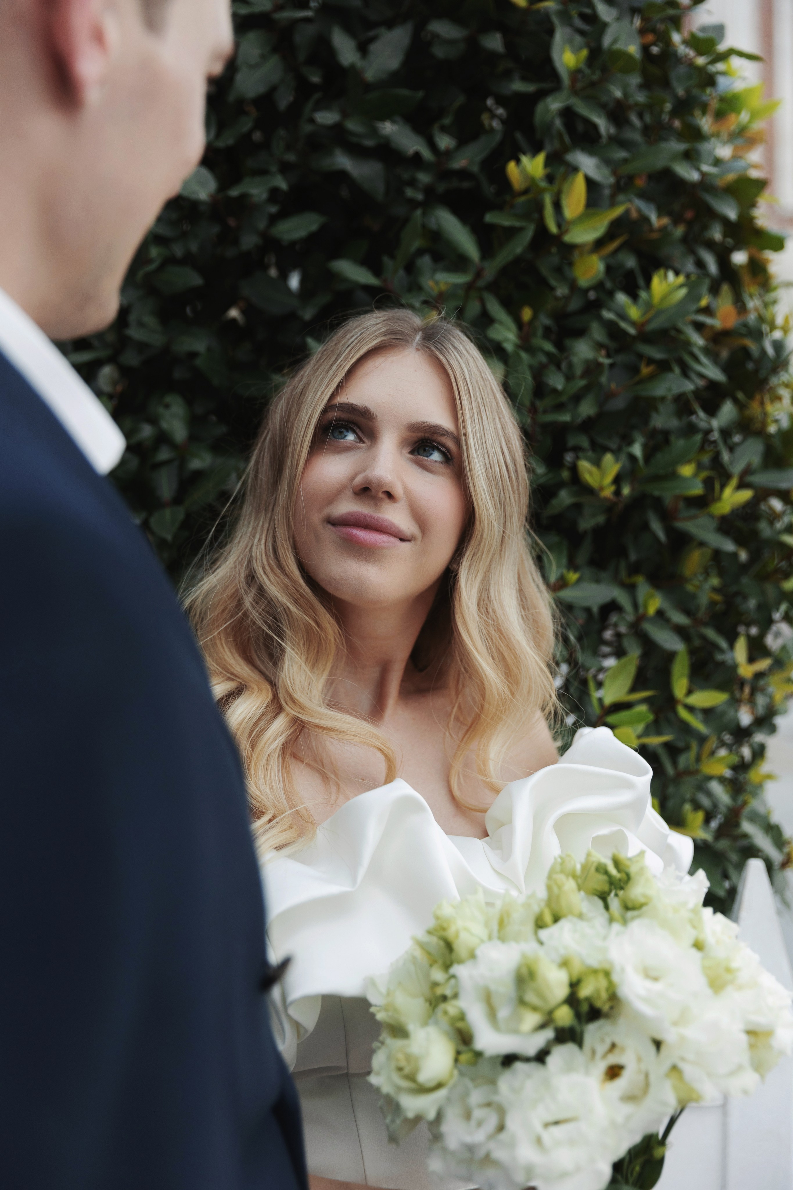 Свадебная фотосессия на Котельнической набережной и в парке Царицыно, Роспись в Шипиловском ЗАГСе. Свадебный фотограф Москва Анастасия Храмова