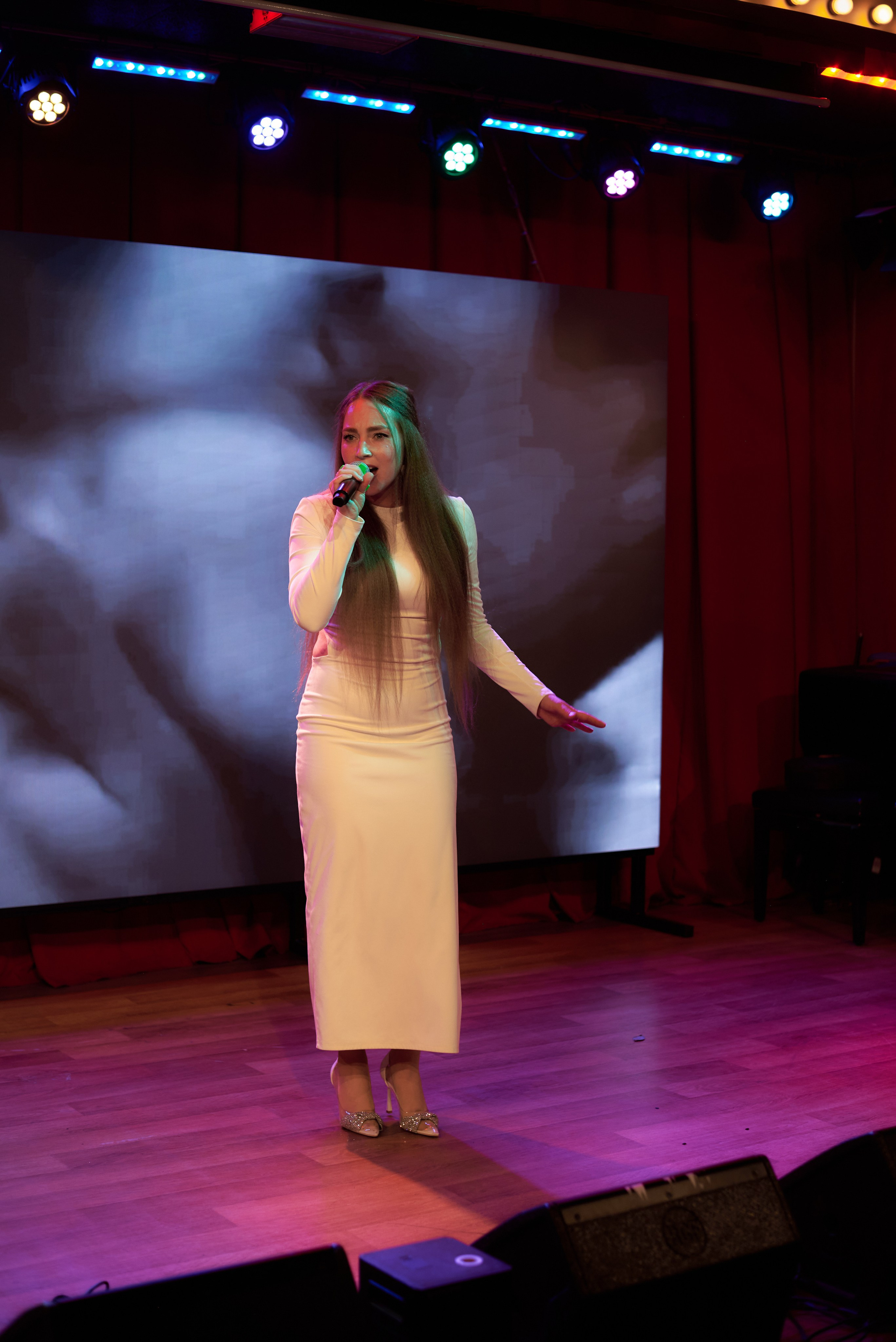 Отчетный концерт мастерской эстрадного вокала. Photographer Bangkok — Pattaya | фотограф Бангкок — Паттайа