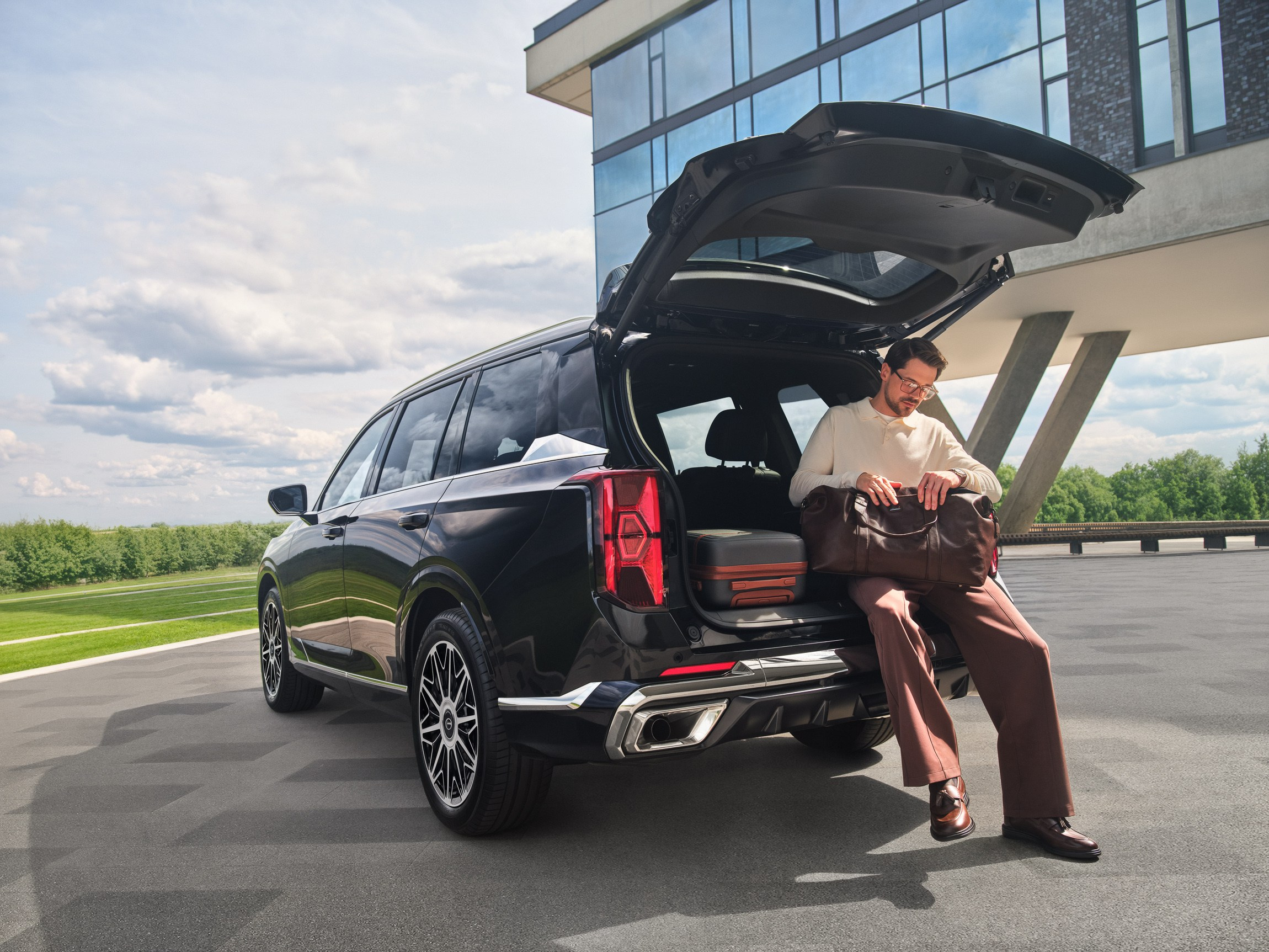 Retouch. Mikhail Malyugin | Portrait & Commercial photographer