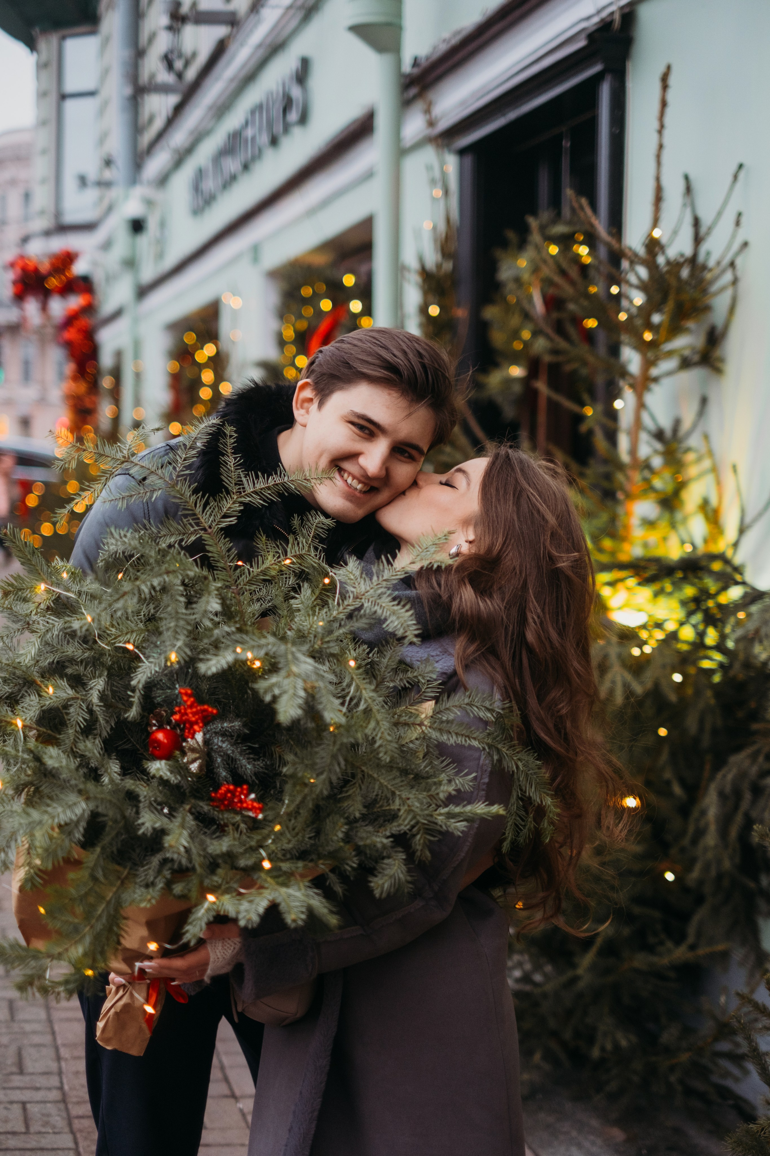 Аня и Даня: новогодняя прогулка. Семейный и детский фотограф в Санкт-Петербурге