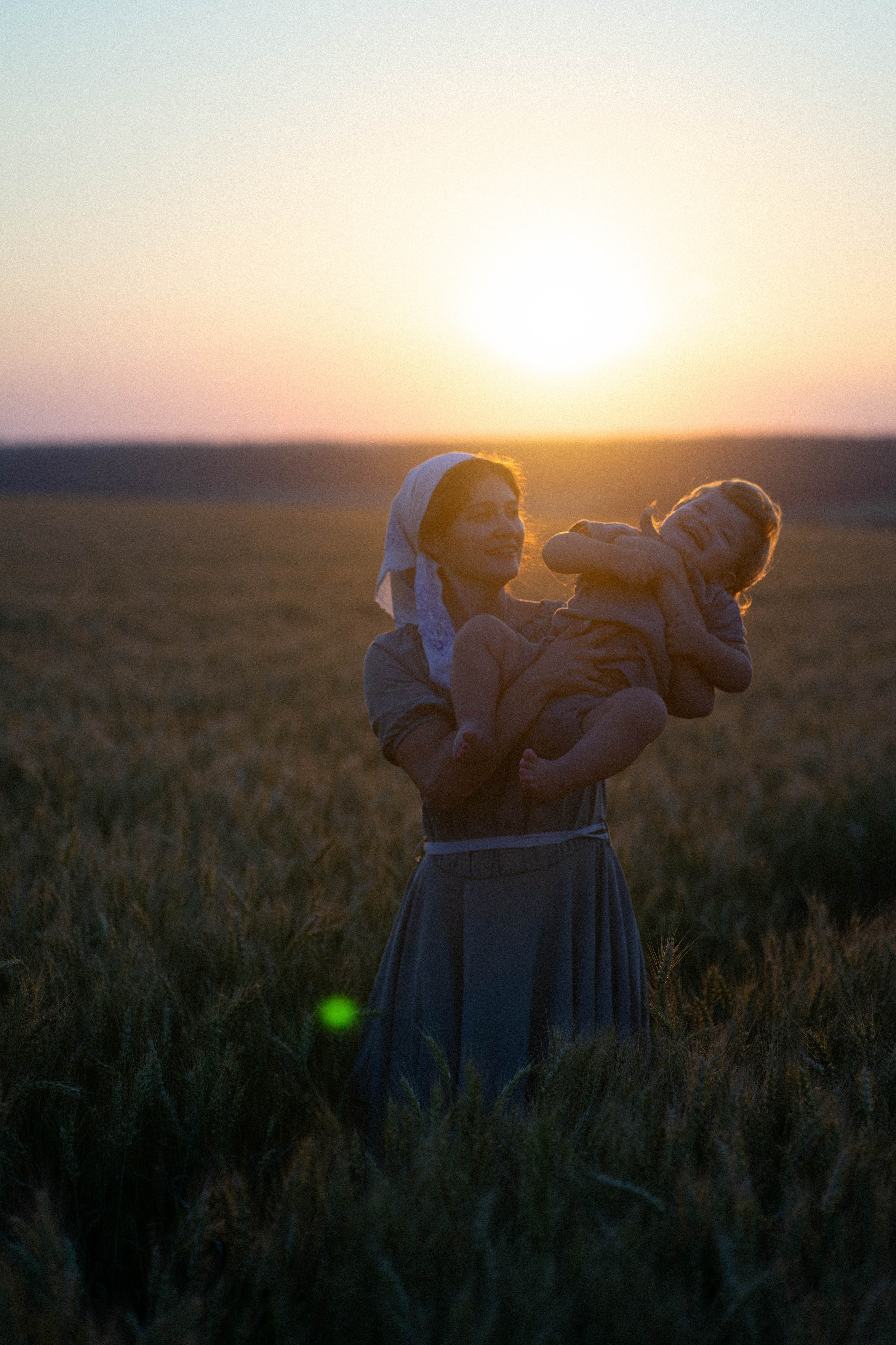 Ulia. Lifestyle photographer Turku. I catch emotions in the frame