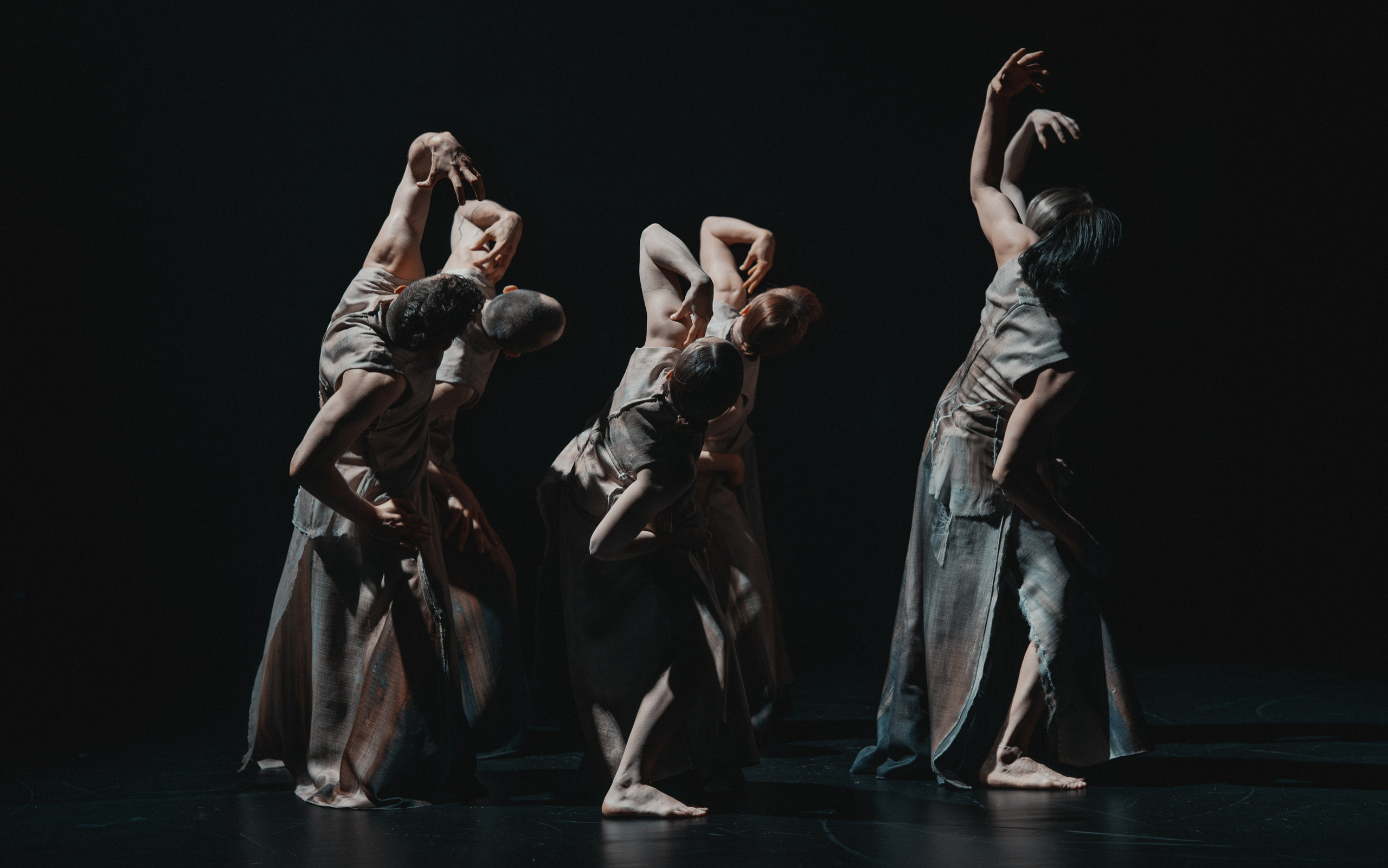 Context DianaVishneva: «Икона» — хор. Рима Пипоян. Театральный фотограф в Санкт-Петербурге Дмитрий Скареднов