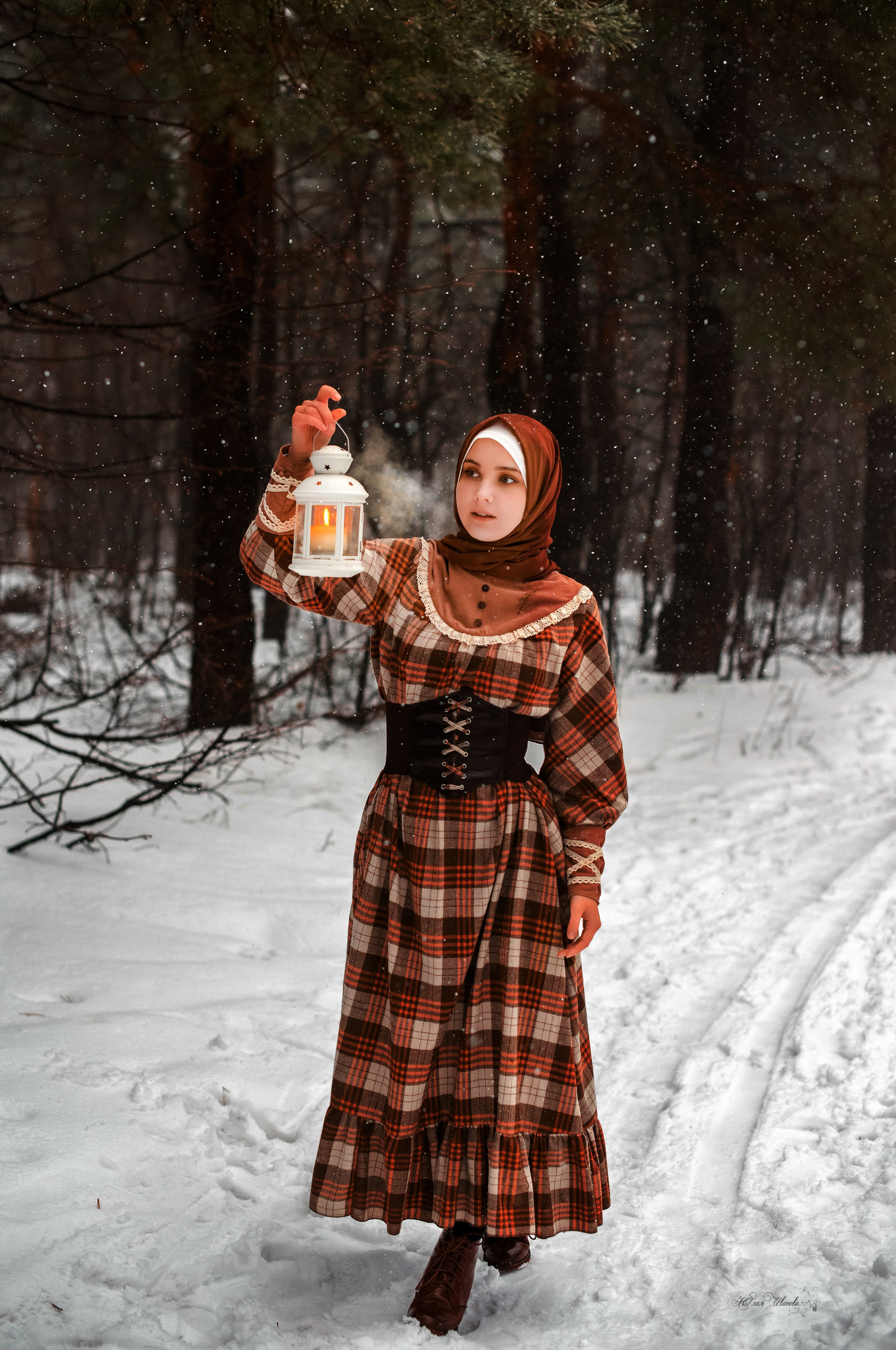 Прогулка по лесу Анастасии. Конный фотограф в Саратове Юлия Иванова