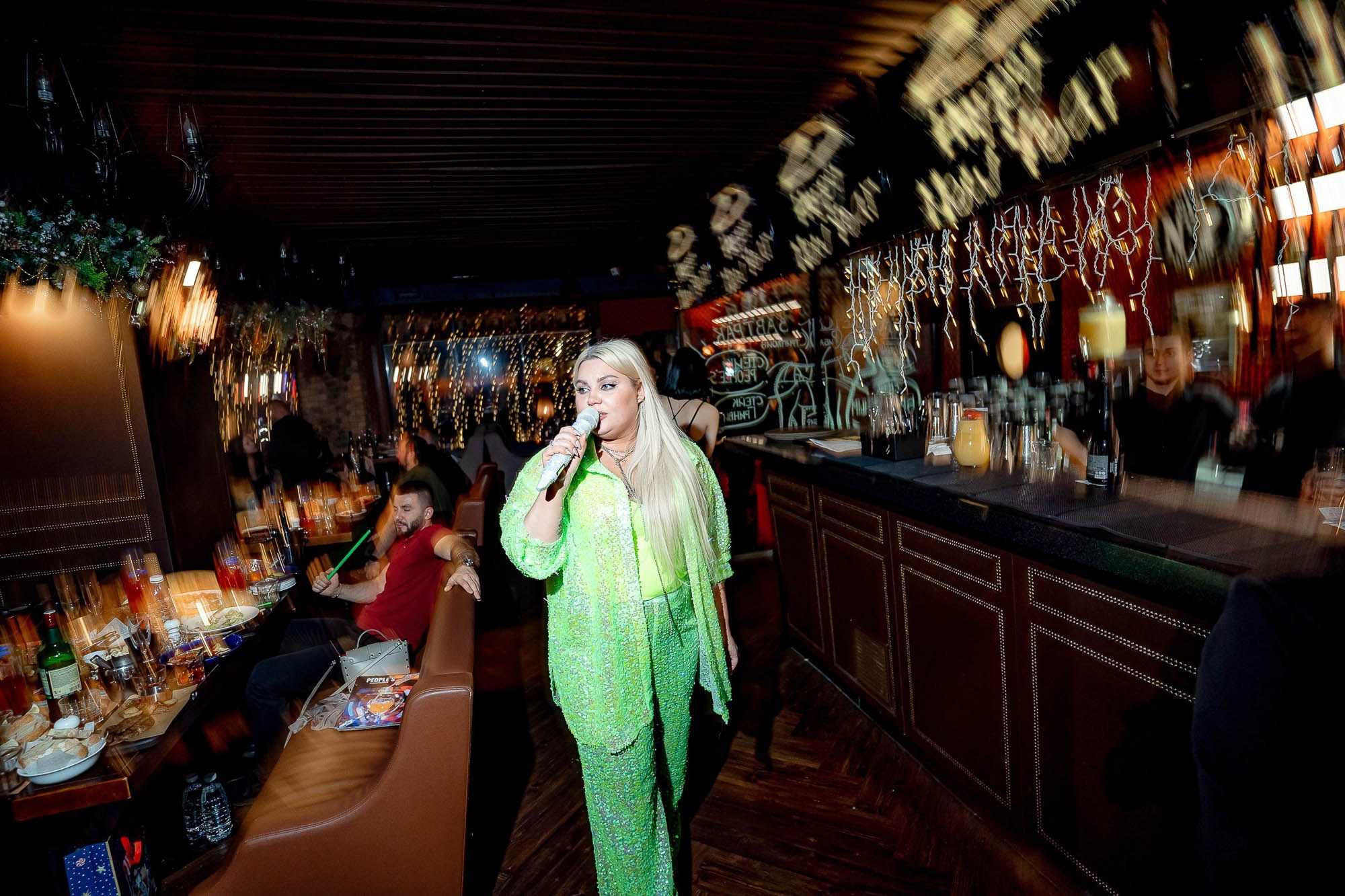 Новый год 2024 в Peoples. Сергей Кошкин. Репортажная и ивент-фотография в Сургуте