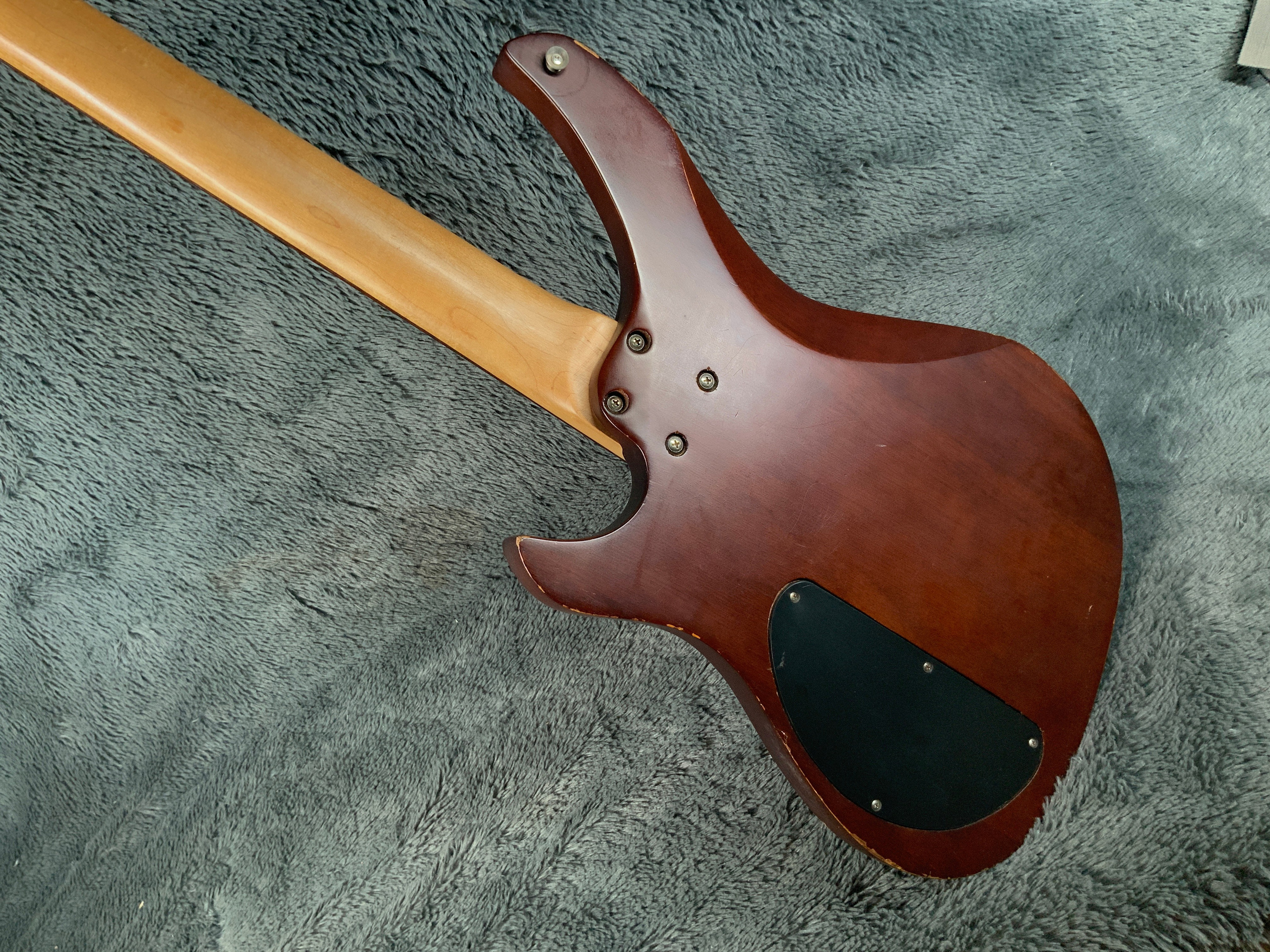 Vintage Bass Korea 90's