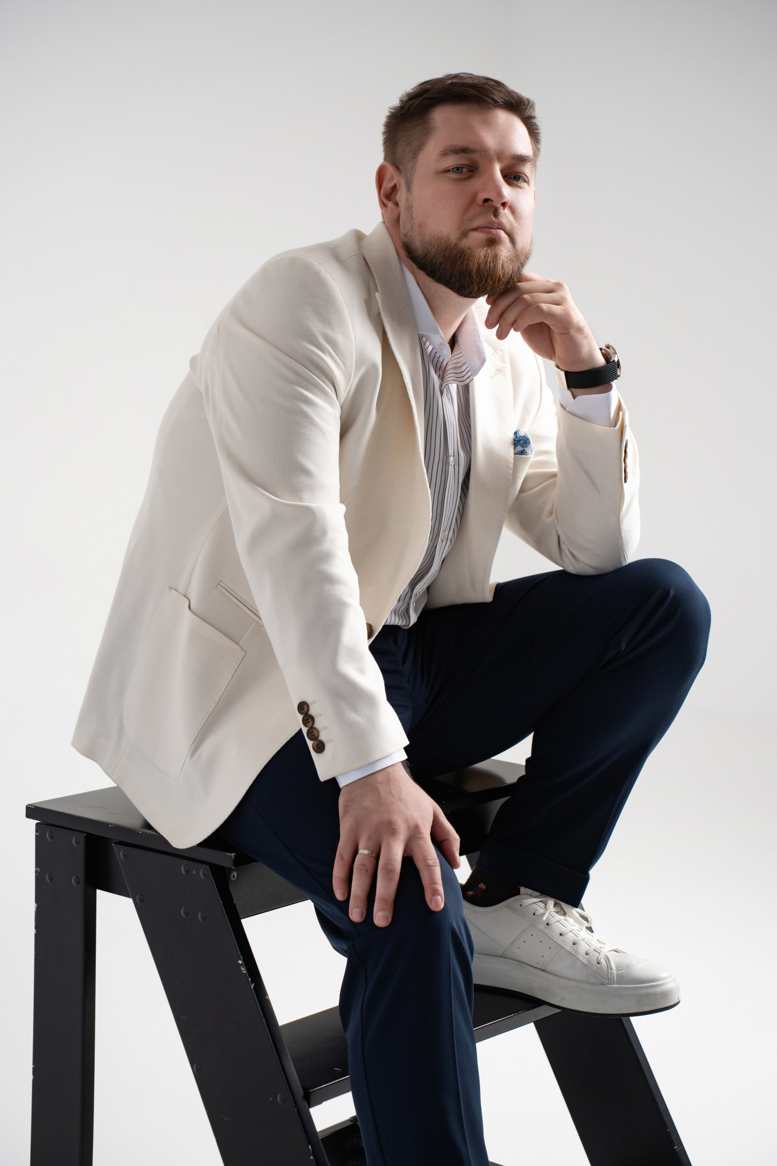 Деловые Портреты женщин и мужчин. Студийный и Рекламный Фотограф в Екатеринбурге Сергей Минин