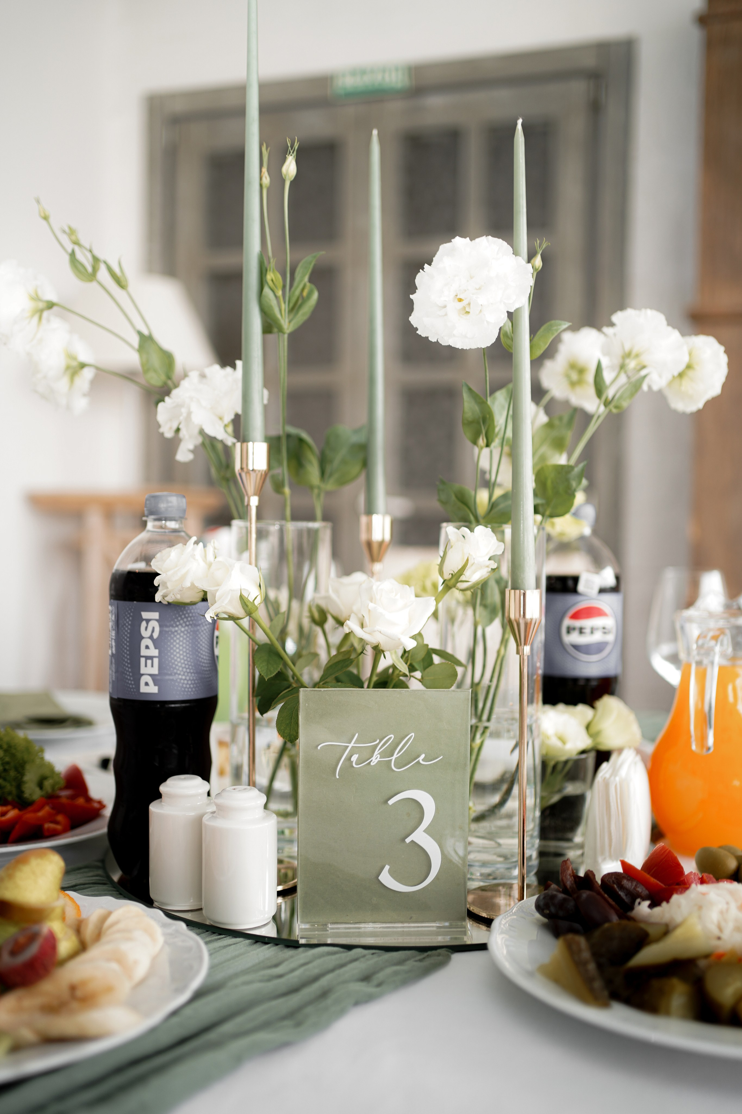 Банкет в ресторане «Европа». Свадебный фотограф в Ростове-на-Дону. Таинство Крещения и Венчания, семейные фотосессии. Алёна Чёботова