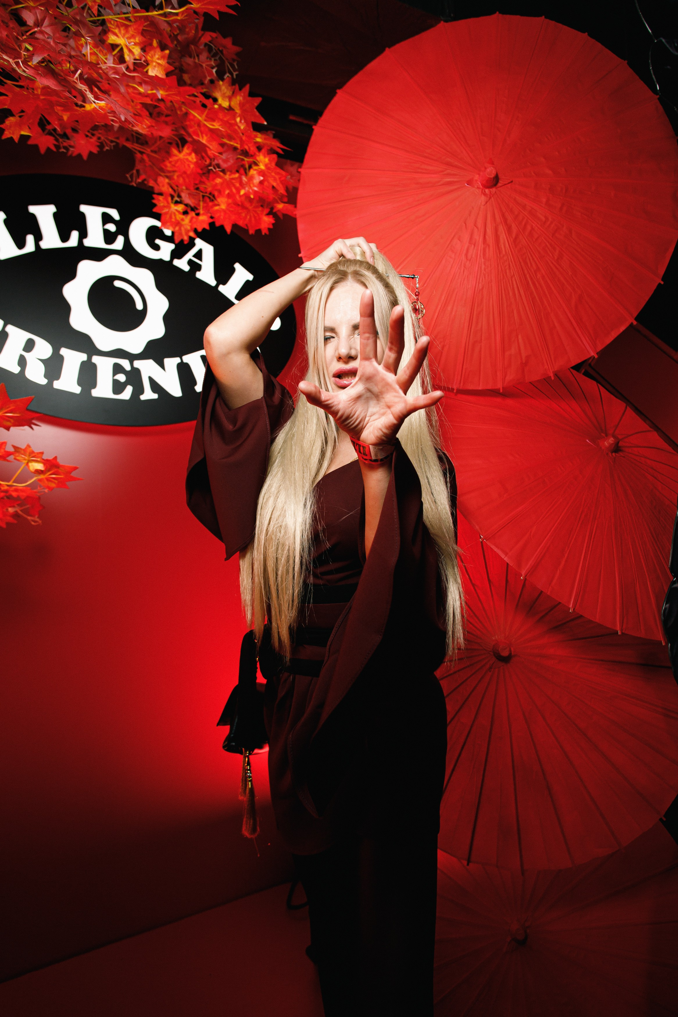 ILLEGAL FRIENDS | ASIA. СВОИ. ФОТООТЧЕТЫ-СОБЫТИЯ-МЕСТА