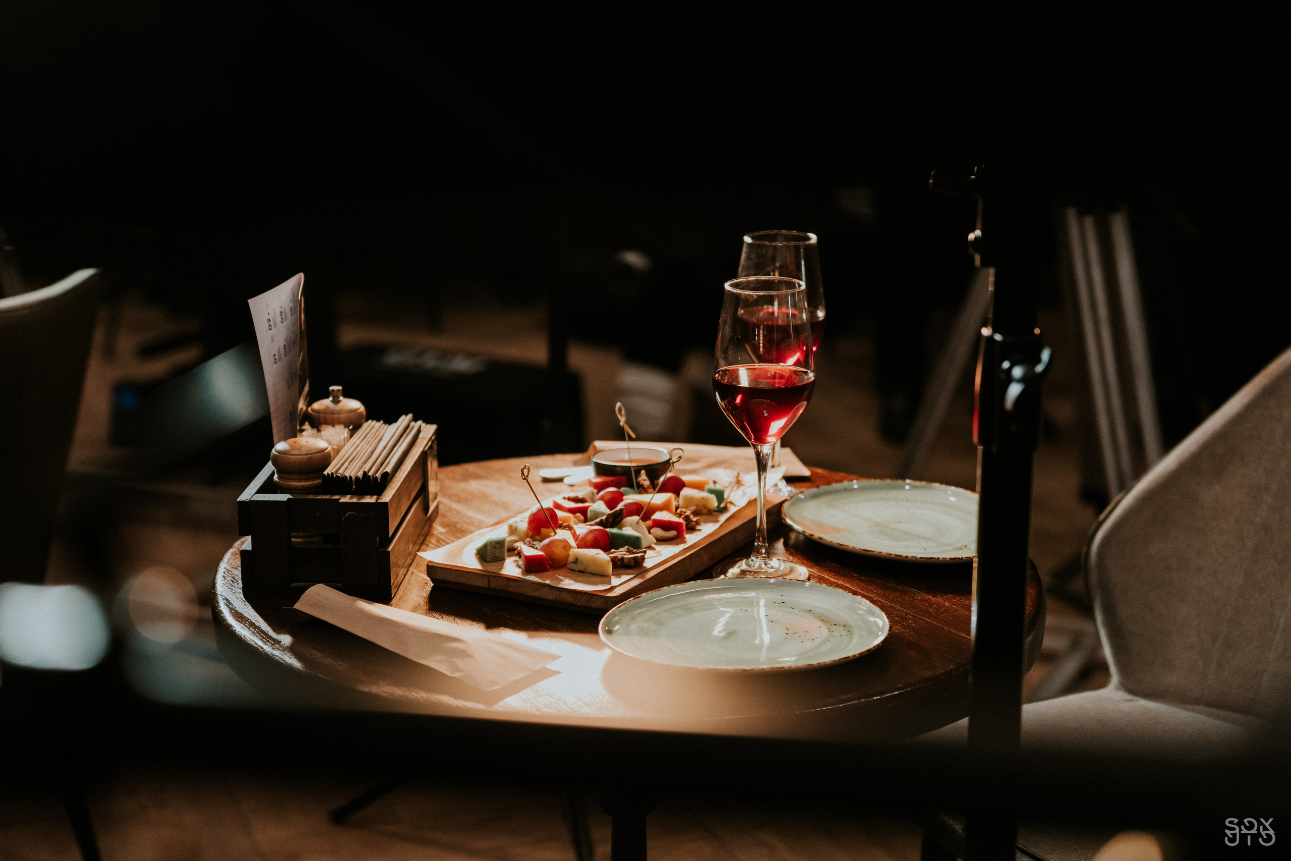 Видеопродакшн BACKED ROLL