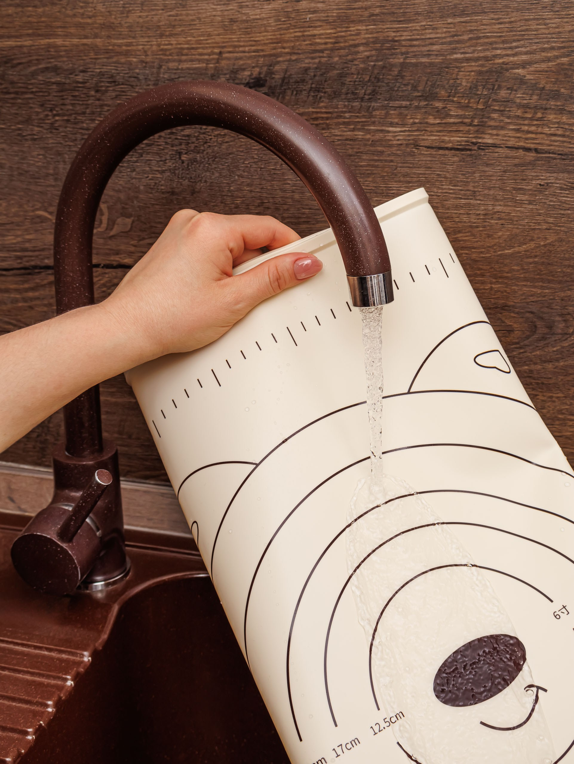 Предметные съёмки товаров для дома и кухни, изделий из ткани и прочих хозяйственных принадлежностей