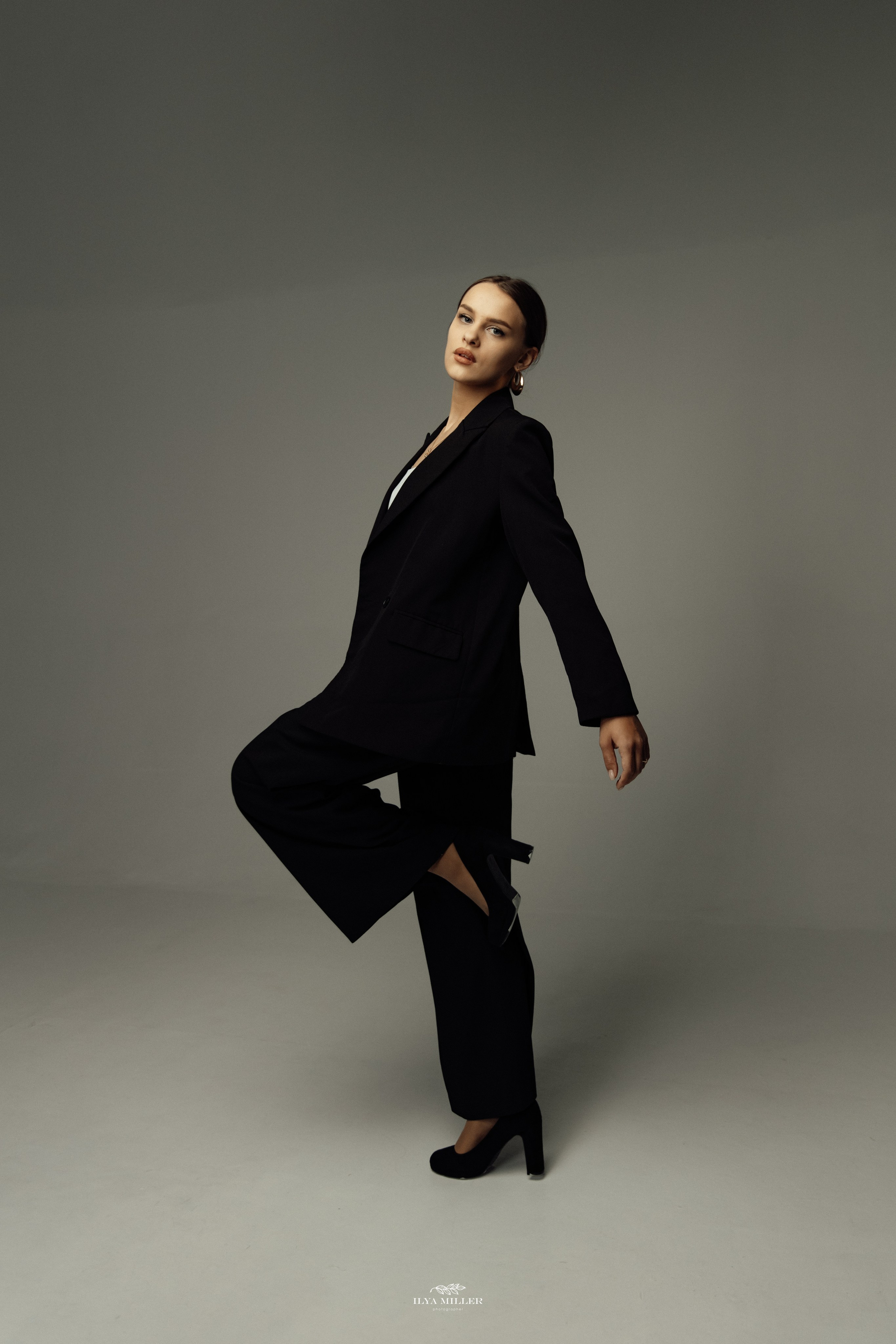 Оля / Фактура. Фотограф Калининград Илья Миллер