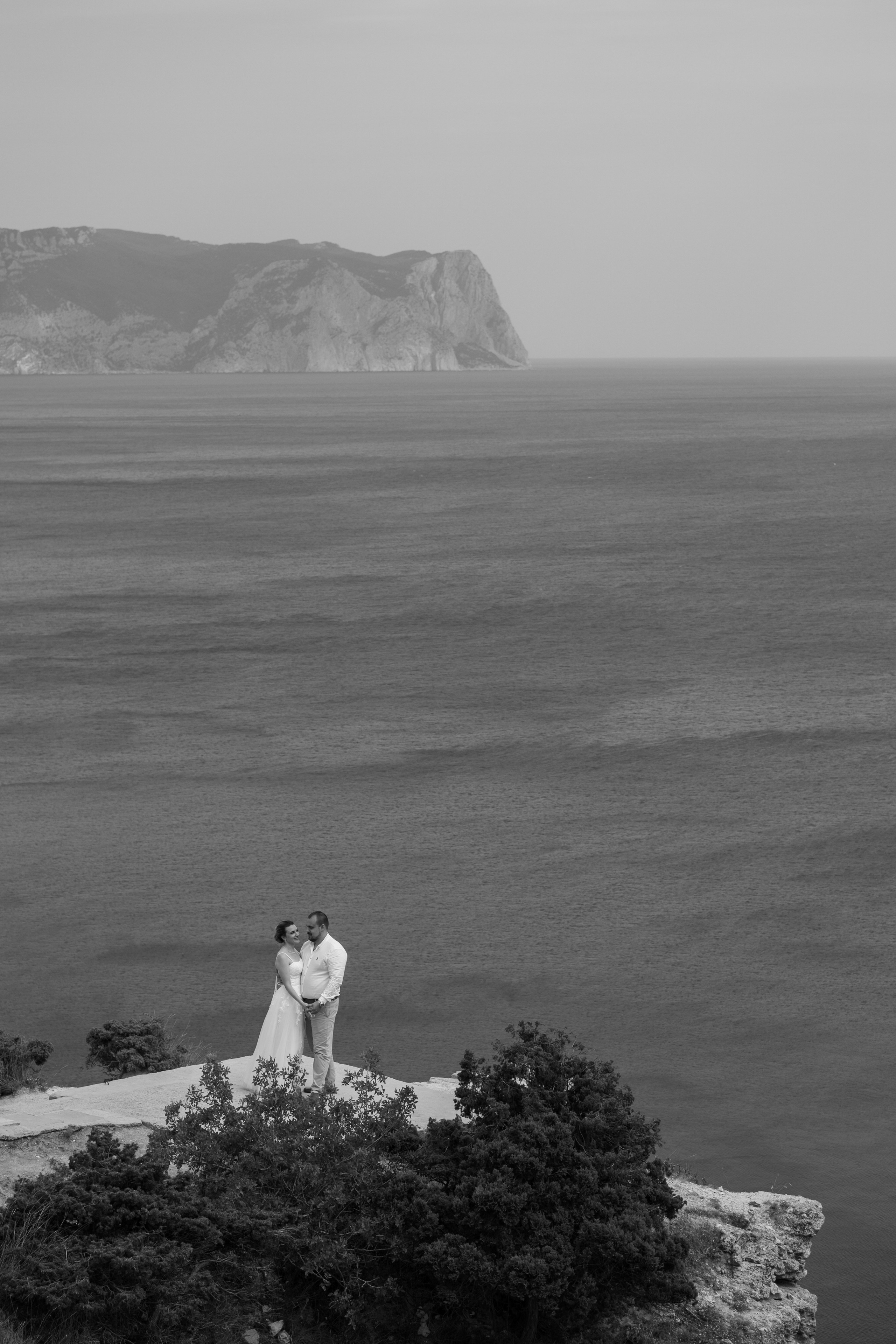 А+А (ЗАГС, Херсонес, Фиолент). Профессиональная фотосъемка в Крыму. Натуральные эмоции и живые кадры. Забронируйте дату прямо сейчас!