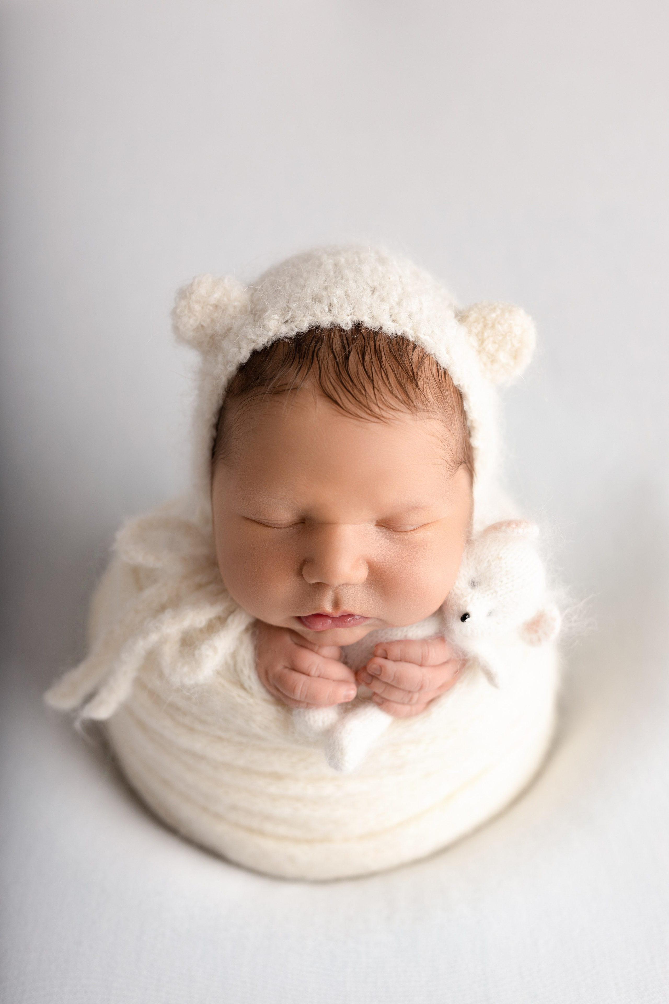 Ньюборн. Фотограф уникального направления ньюборн в Москве Екатерина Буценина