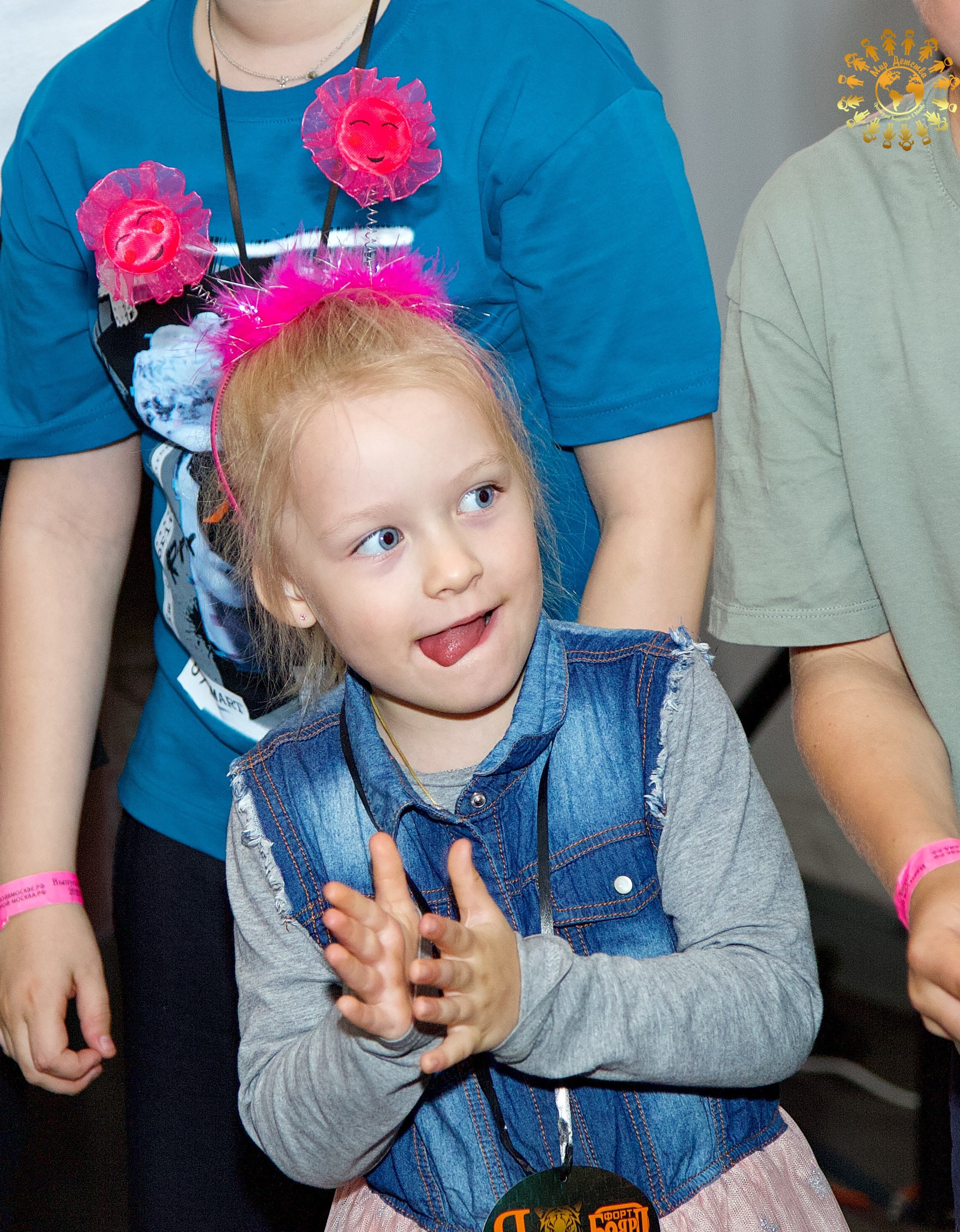 Выпускной 2023 (Школа 1195, 4-й класс). Репортажная съемка в Москве и области. Анималистика