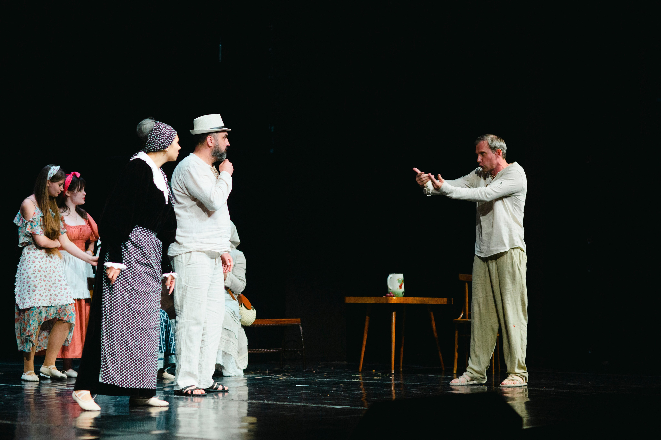 Спектакль / Performance photography. Anastasia Krivoshei — Photographer. Portraits, reportage, theater and still life with an artistic and emotional focus
