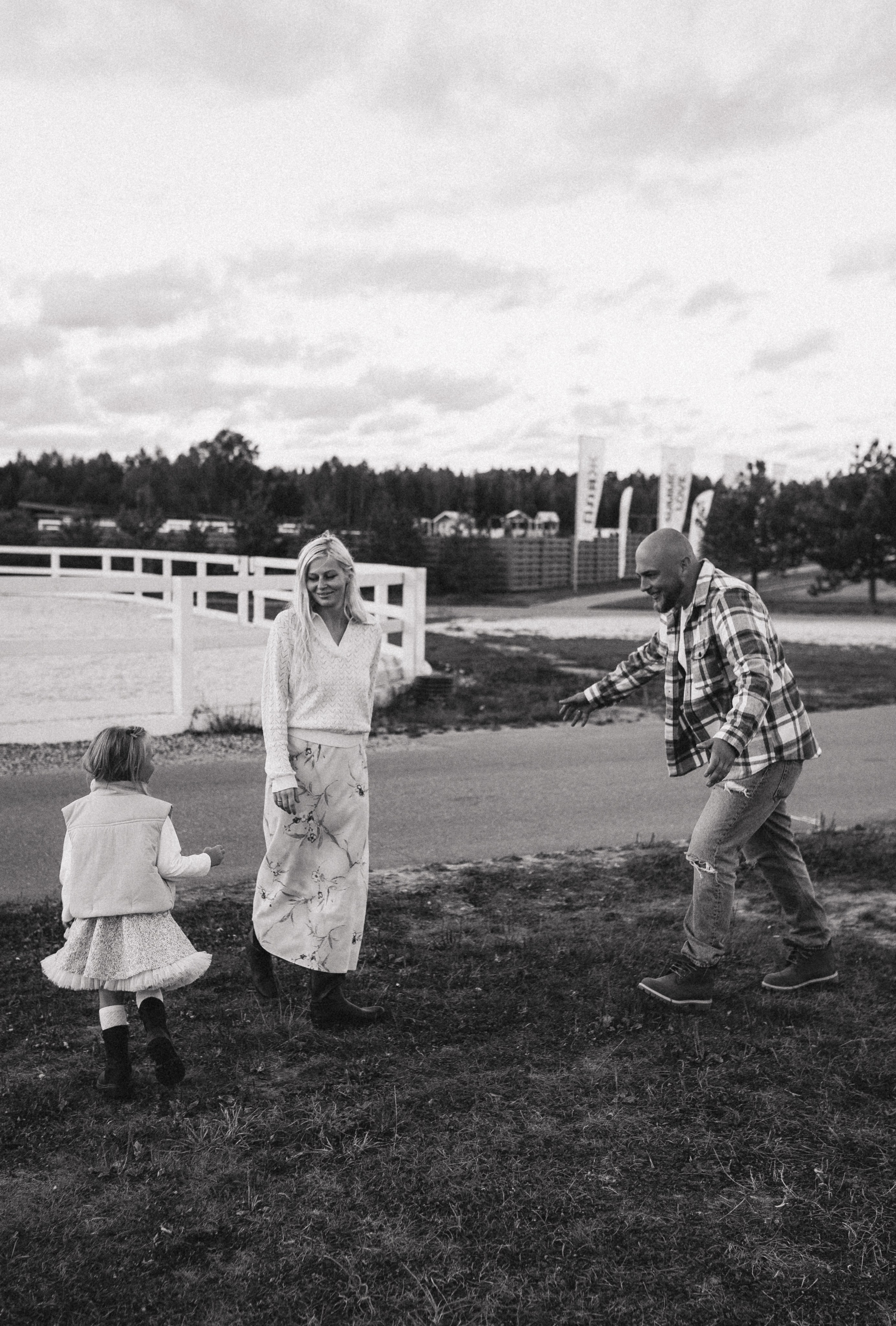 Семейная съемка на улице. Семейный и детский фотограф в Москве Антонина Смирнова