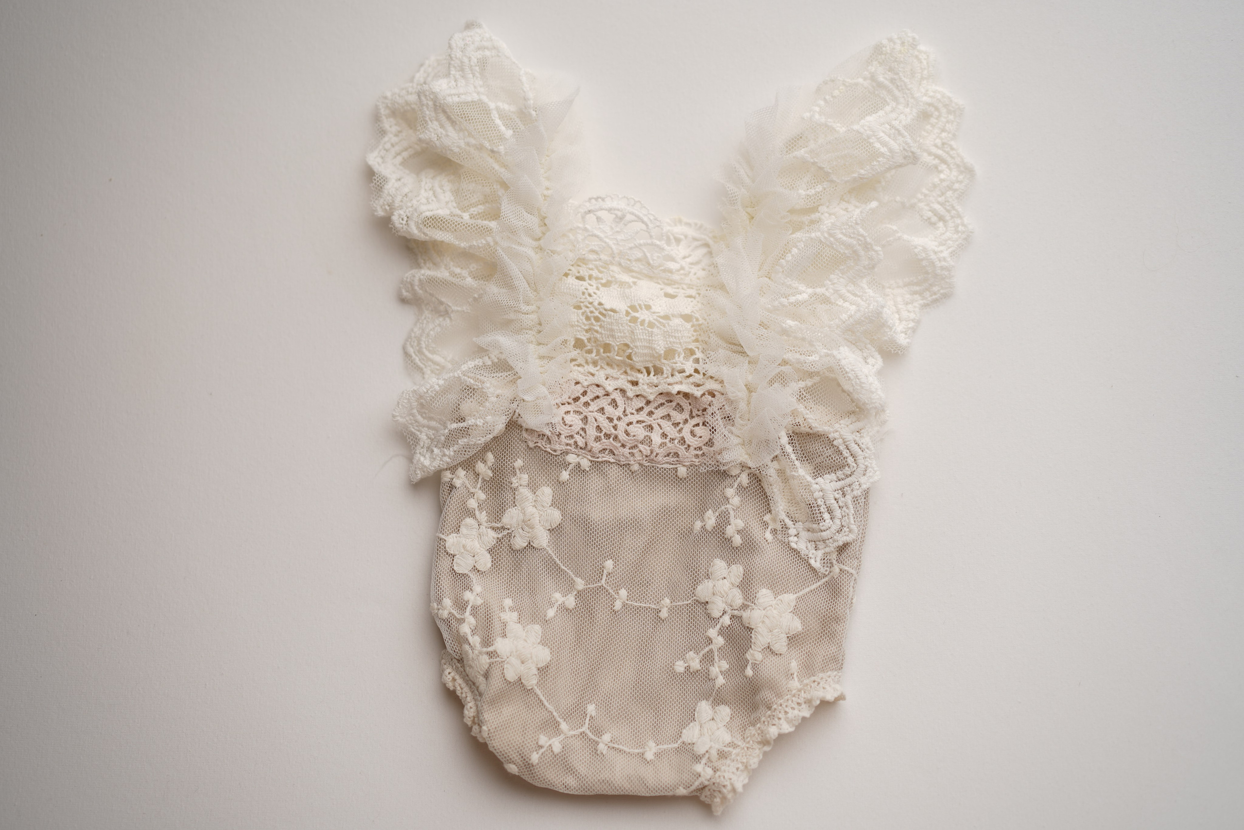 Платья. Фотограф новорождённых в Москве Елена Левина