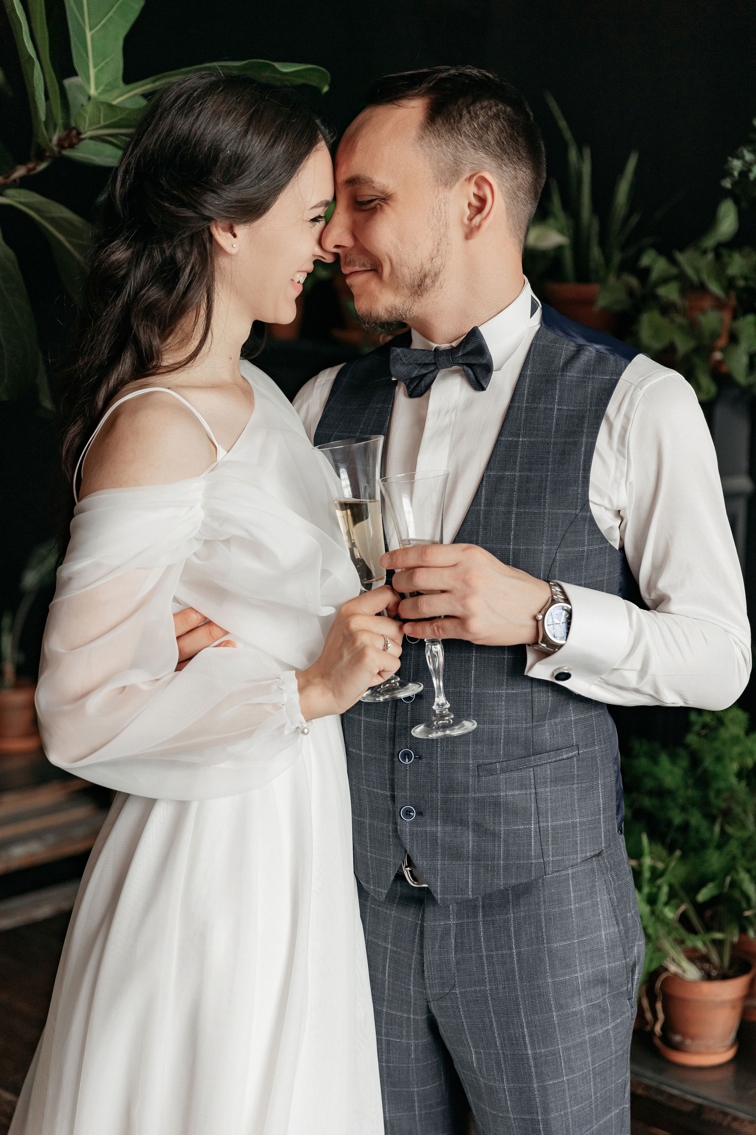 АРХИВ Алина и Олег. Таганский загс, фотостудия БОТАНИКА. Свадебный фотограф Москва