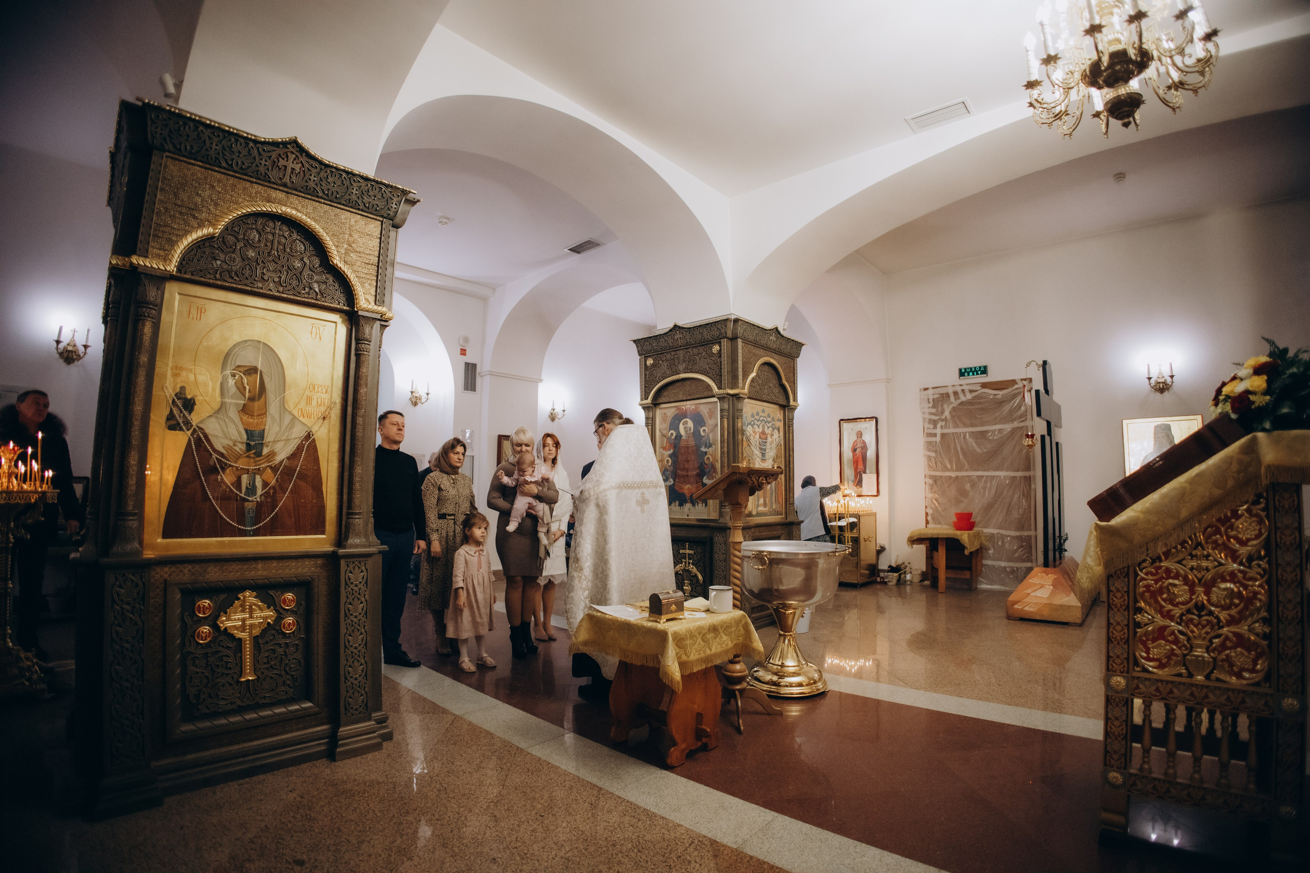 Таинство Крещения Южный Храм. Фотограф Новый Уренгой I Ньюборн I Фотограф материнства I ЯНАО